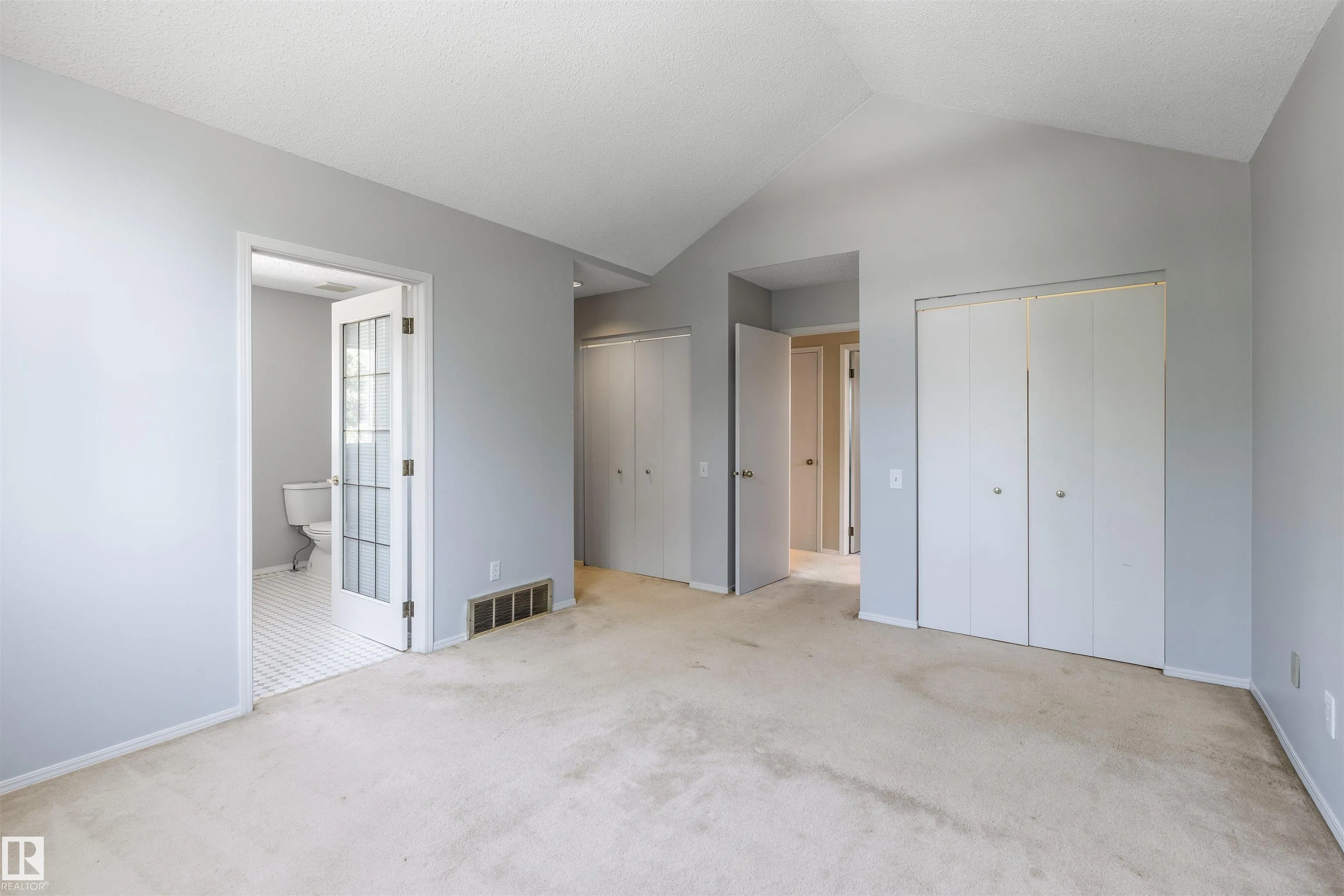 57 DEANE Crescent