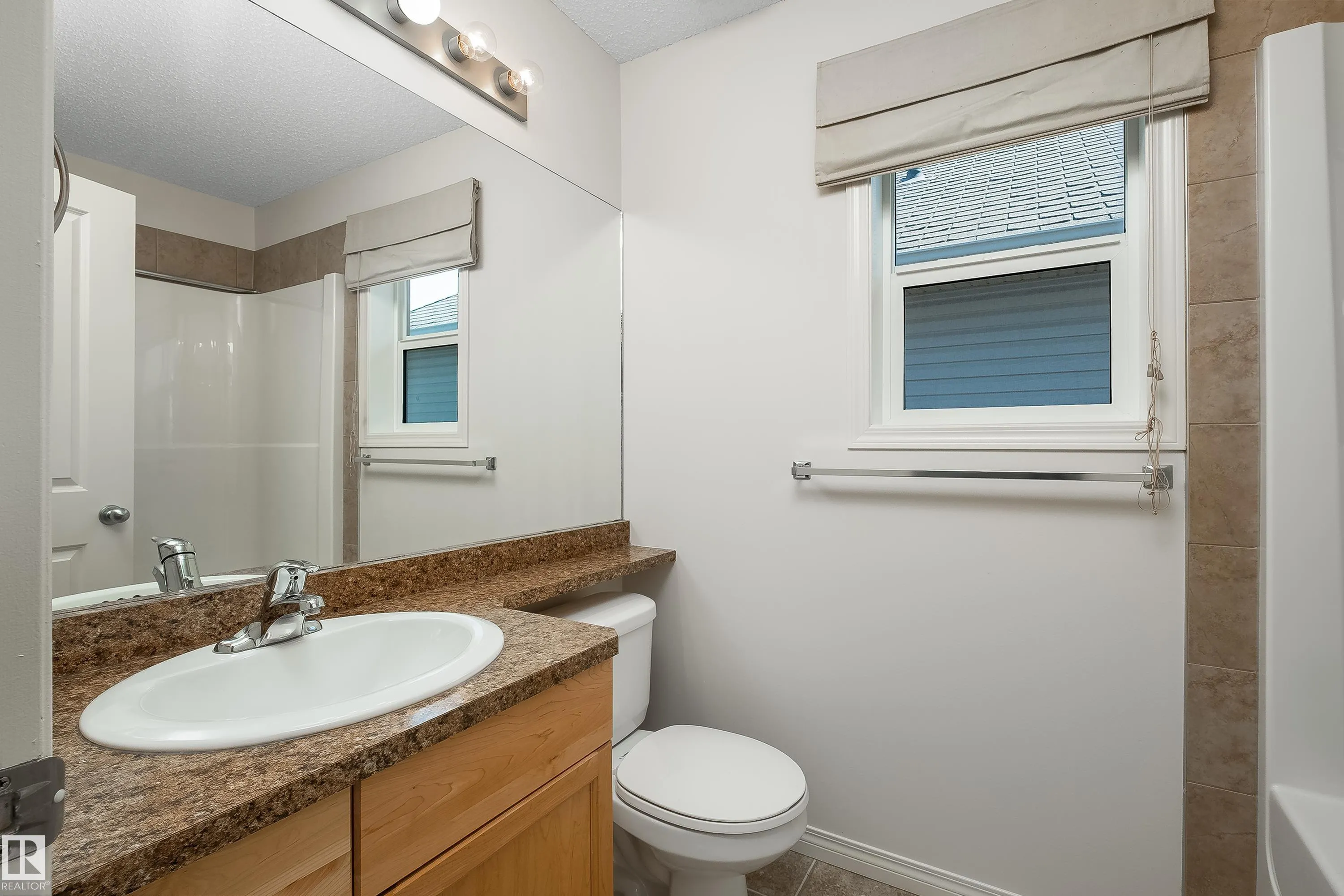 243 SOUTHWICK Way