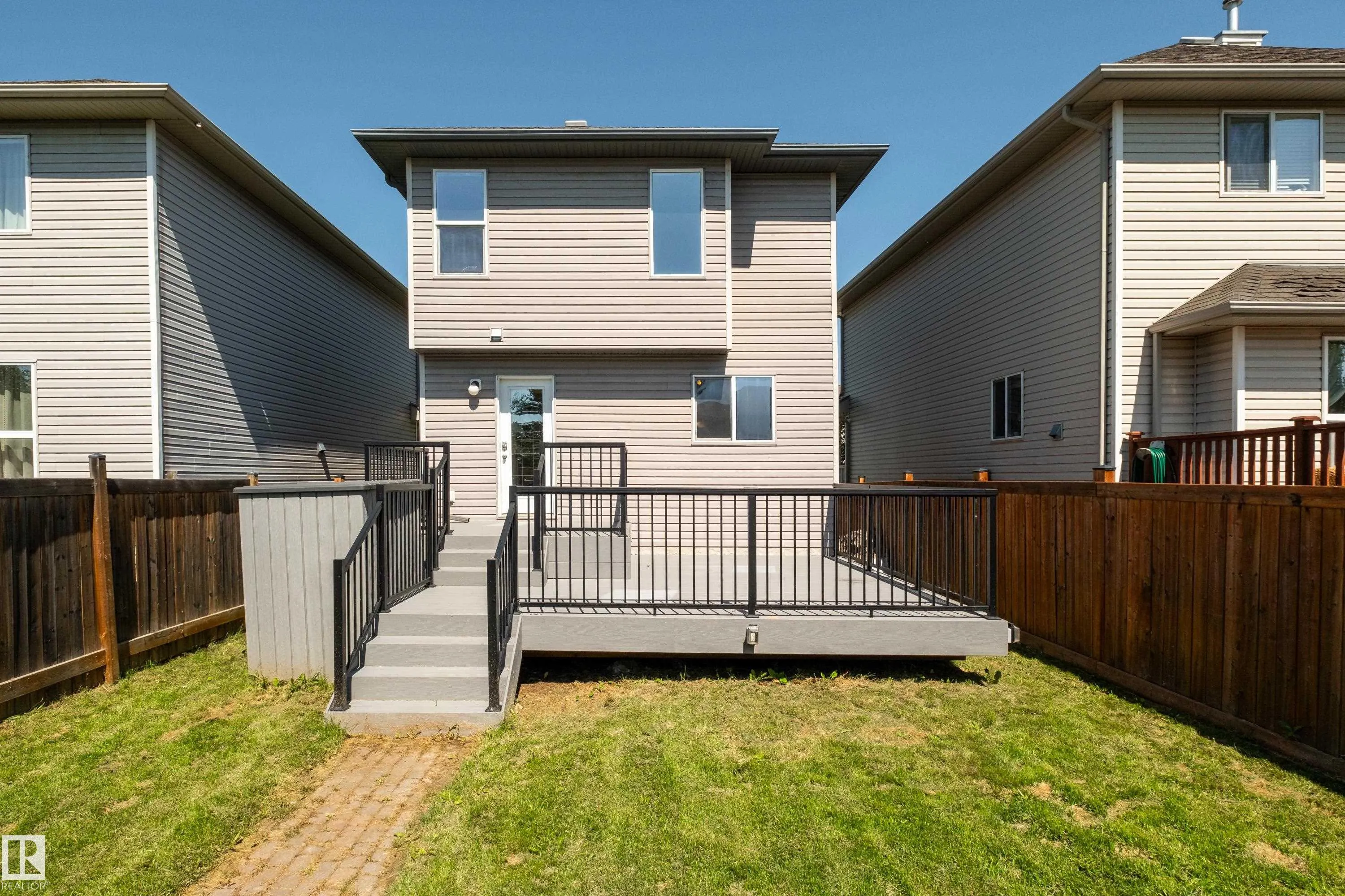 243 SOUTHWICK Way