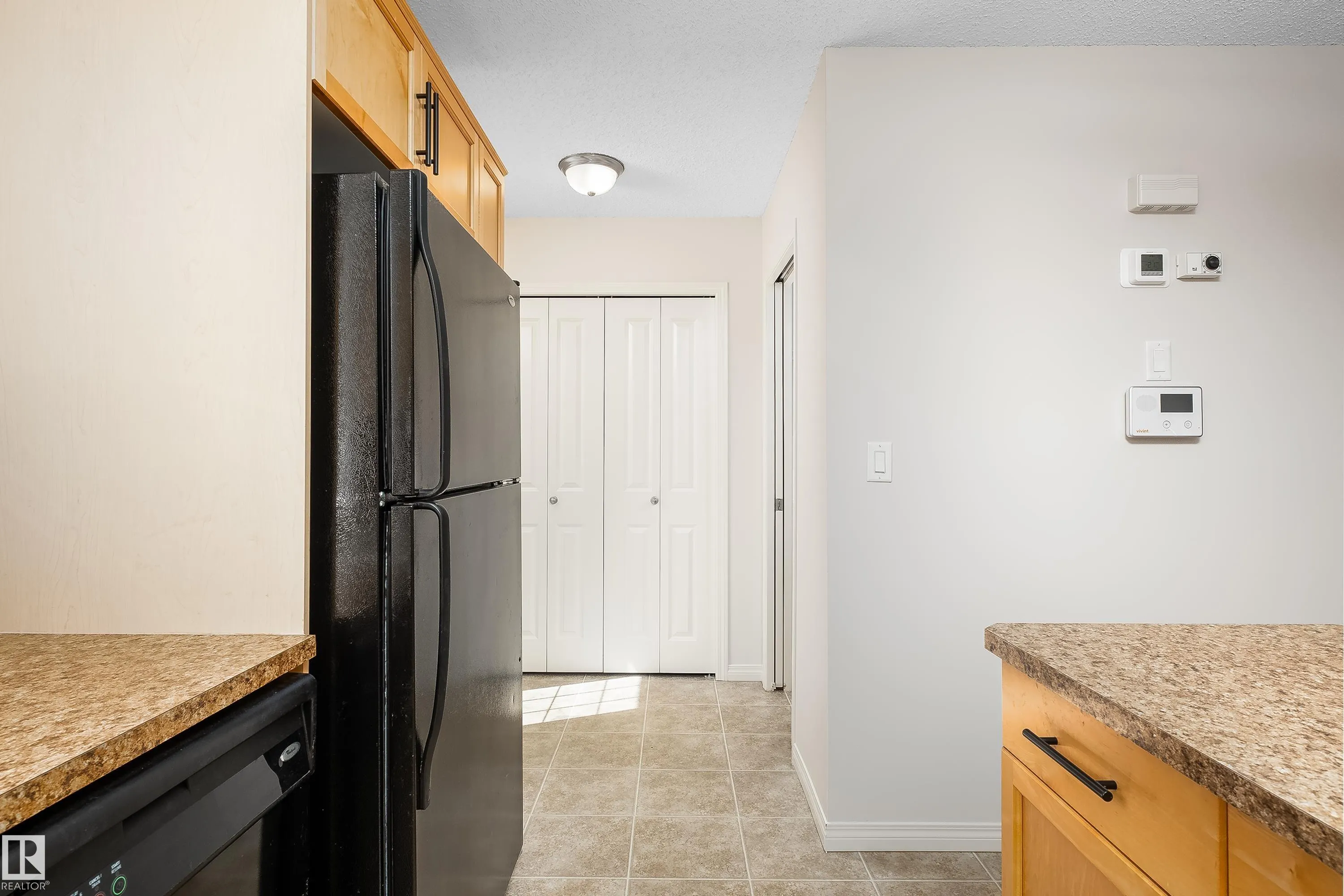 243 SOUTHWICK Way
