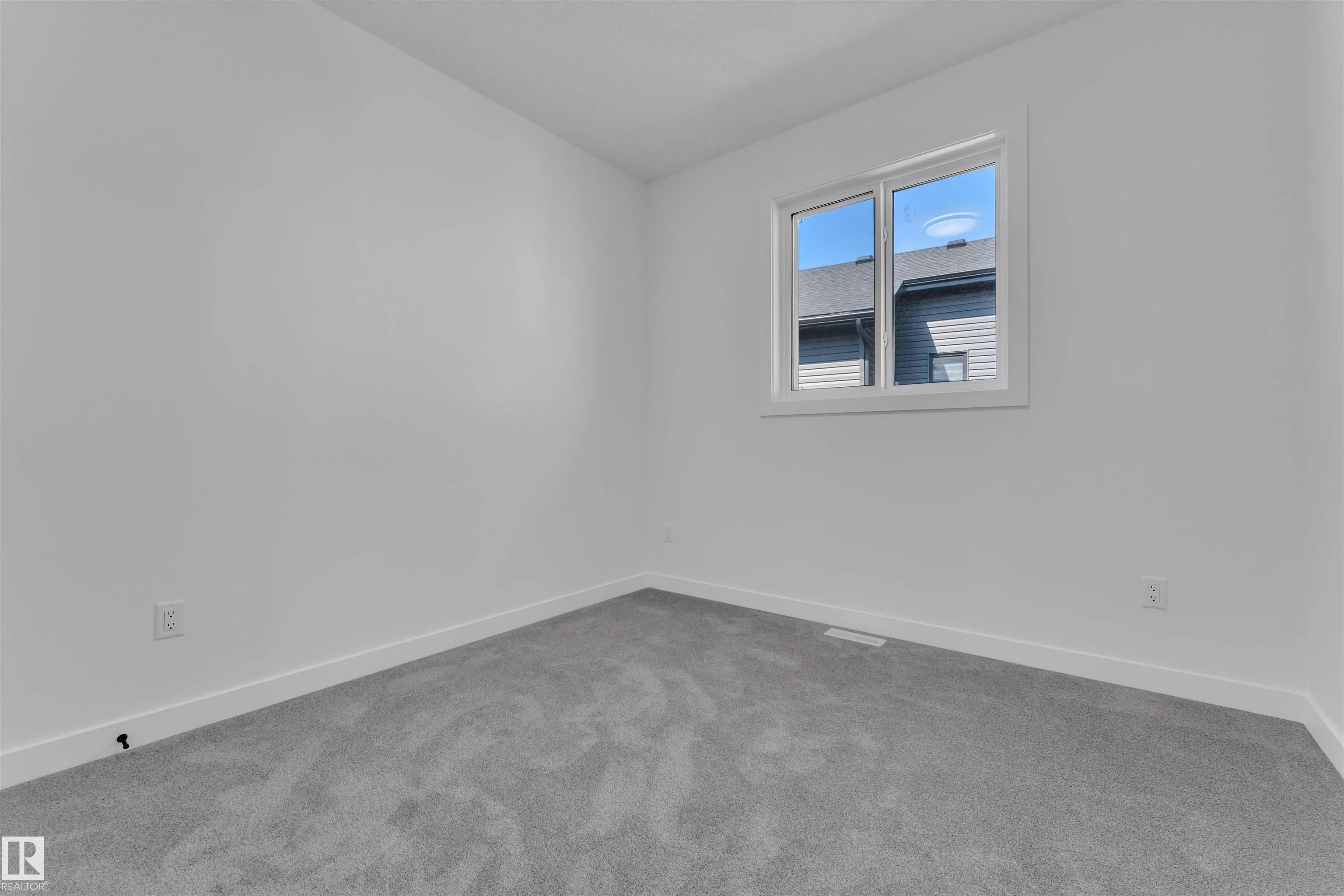127 Lilac Close