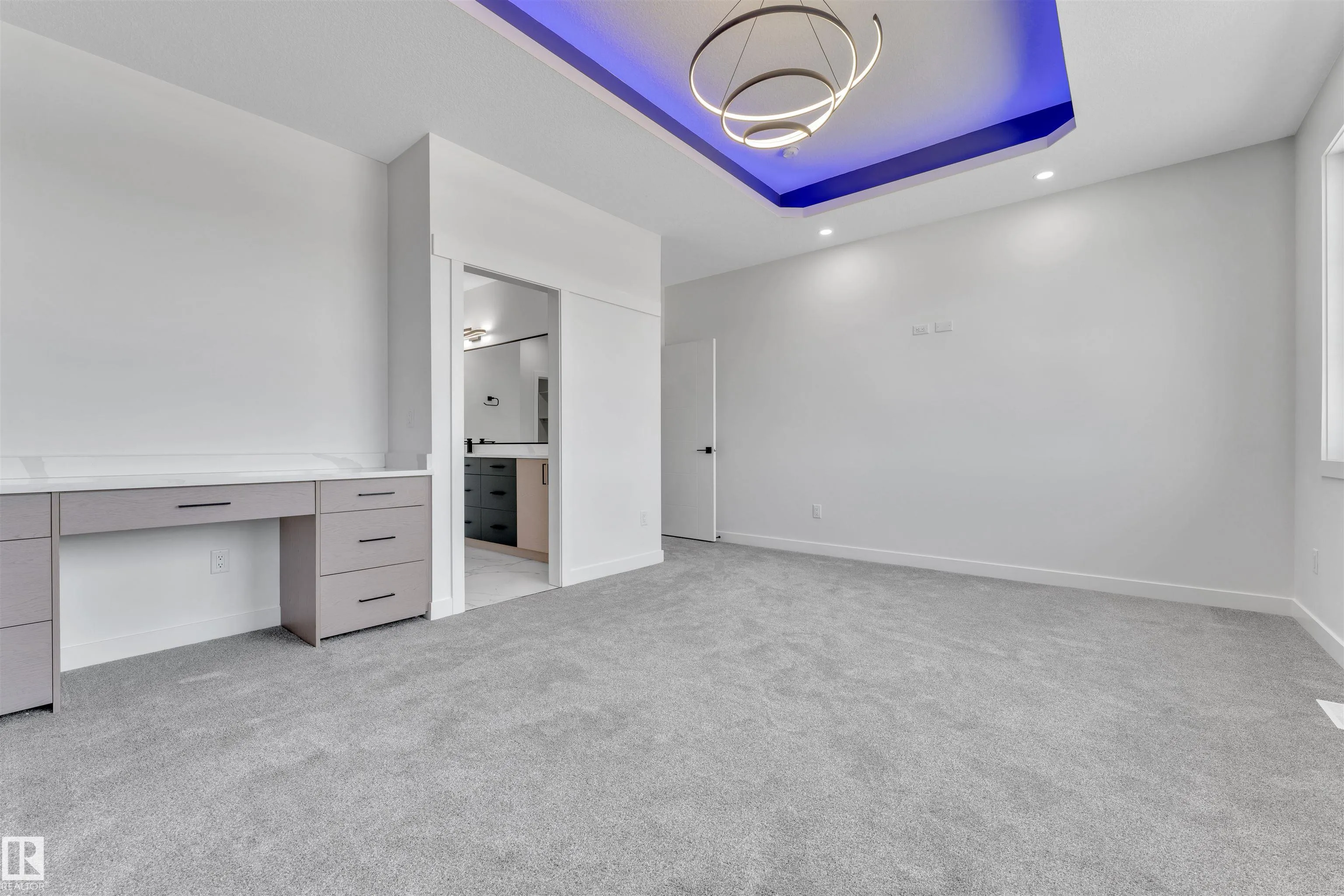 127 Lilac Close