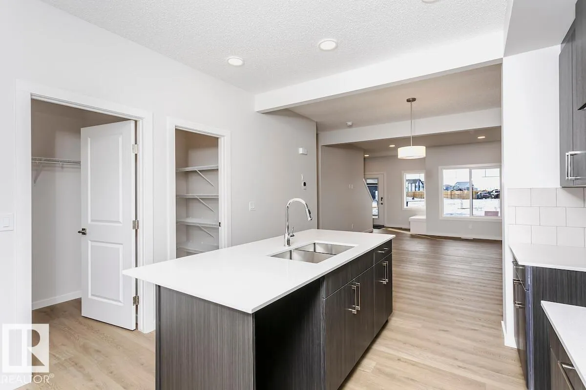 707 Cambrian Boulevard