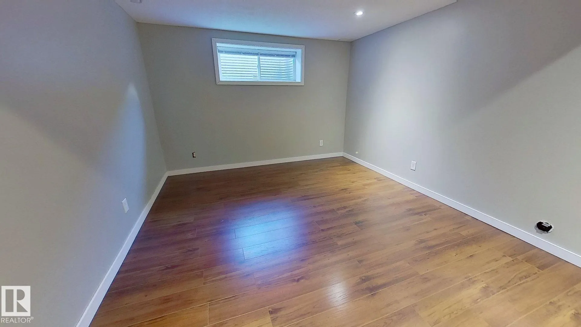 5168 SUNVIEW Drive