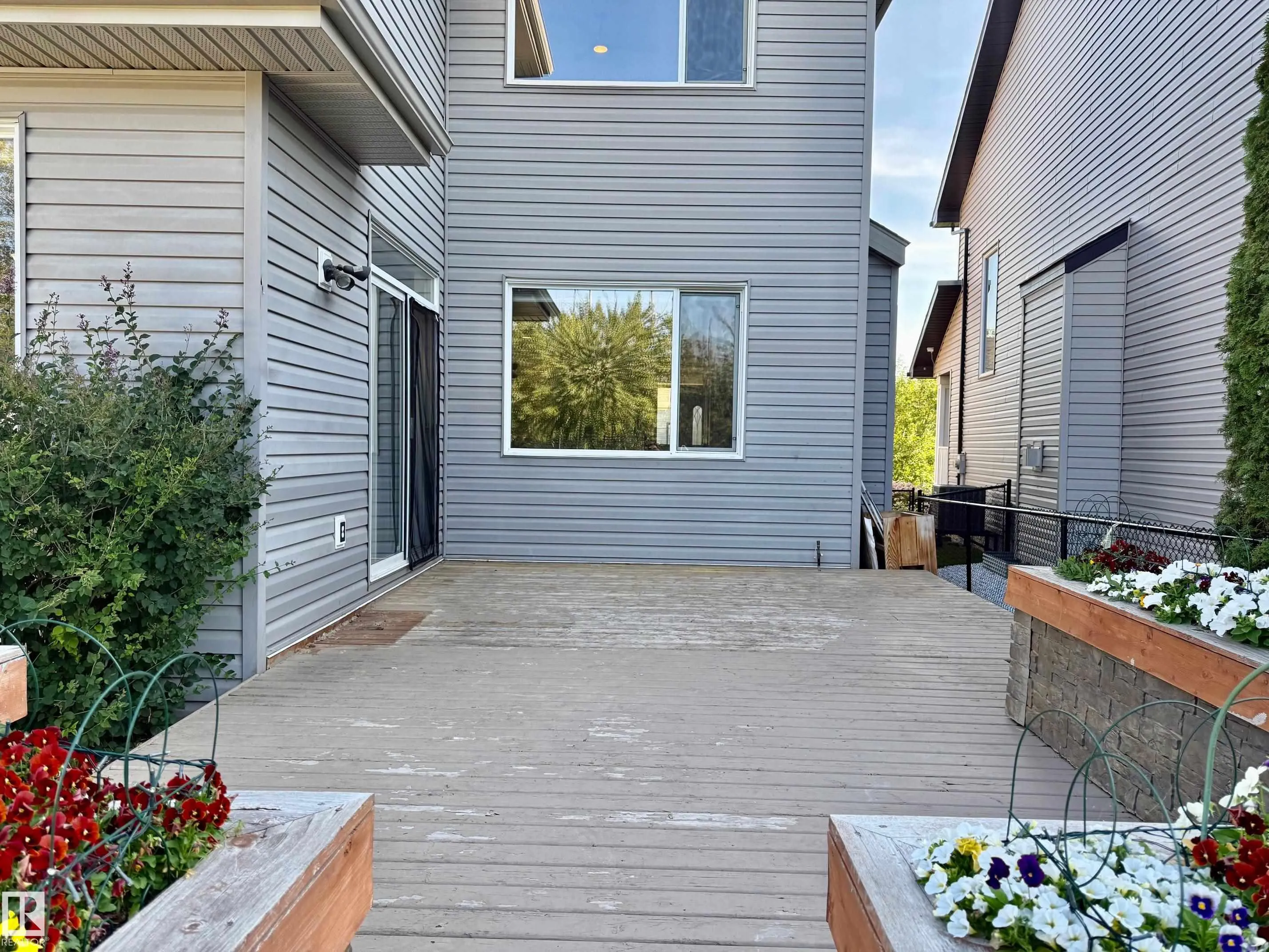 5168 SUNVIEW Drive