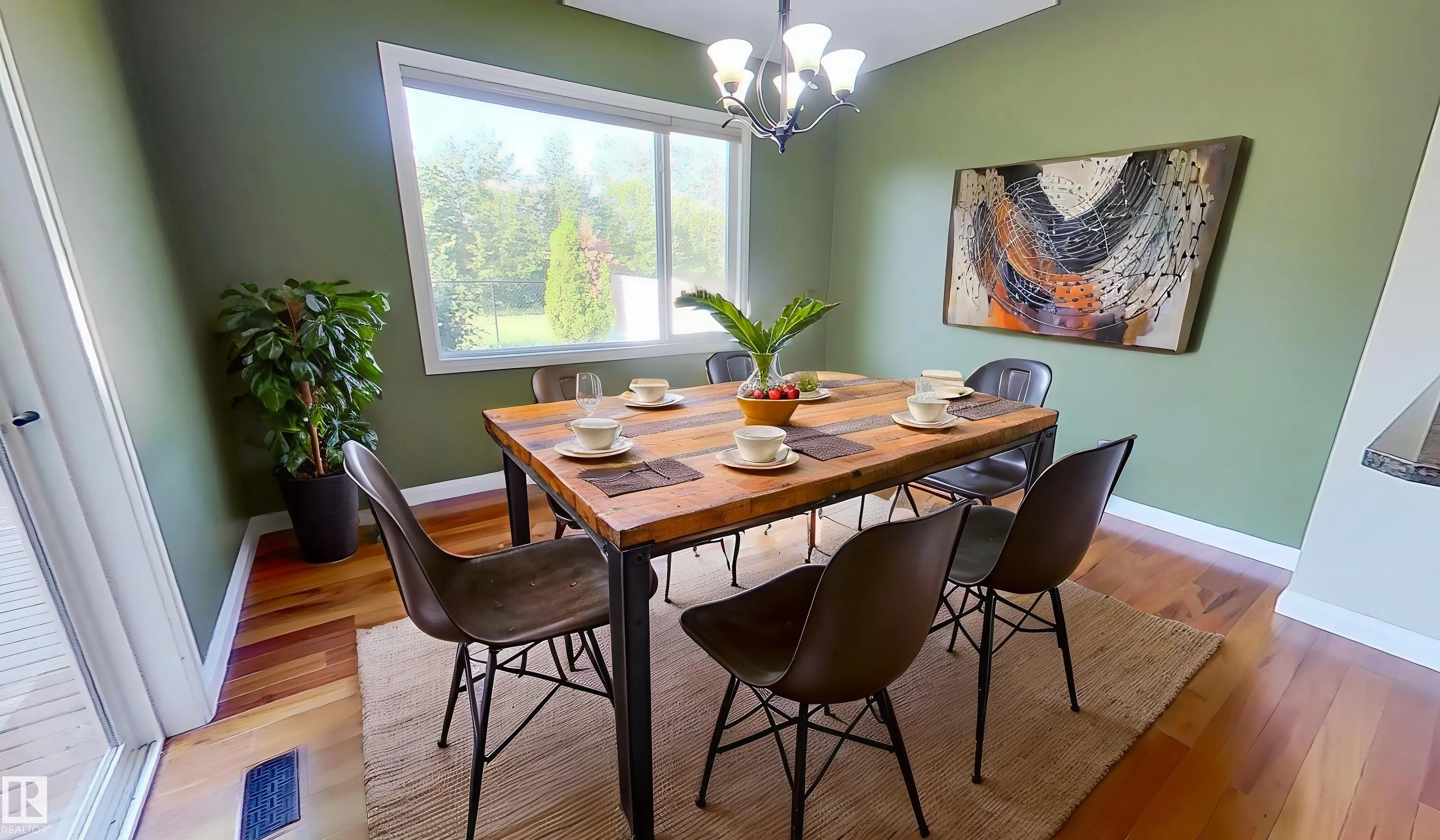5168 SUNVIEW Drive