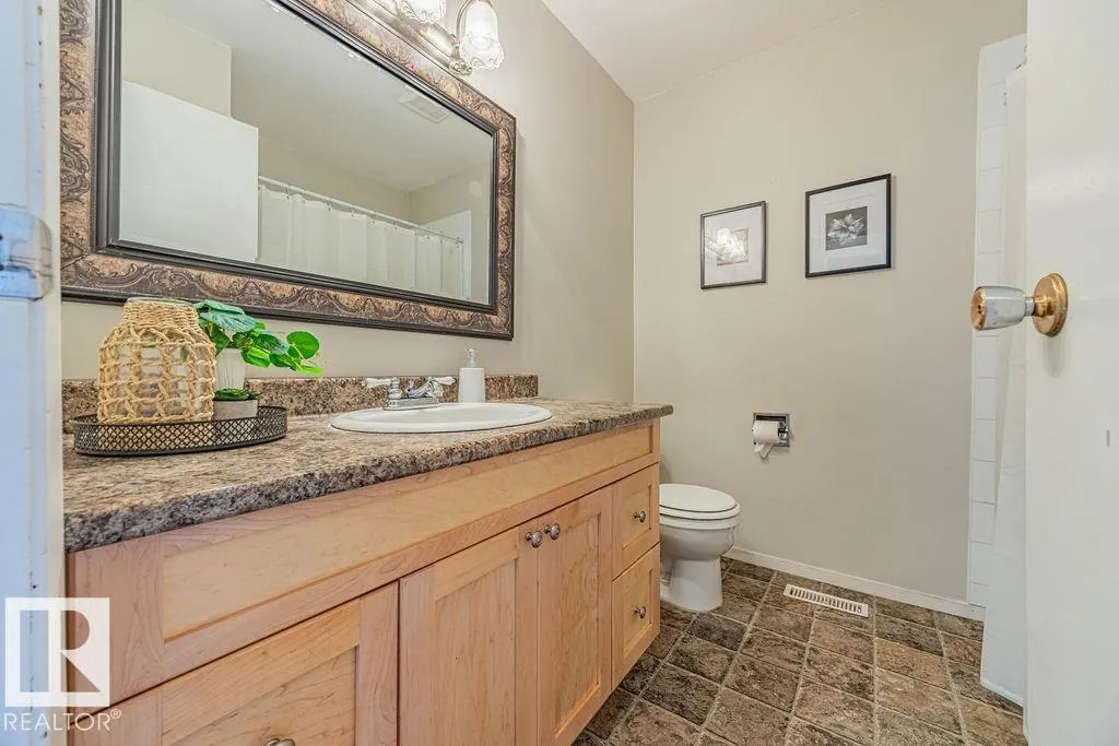 1031 STRATHCONA Drive
