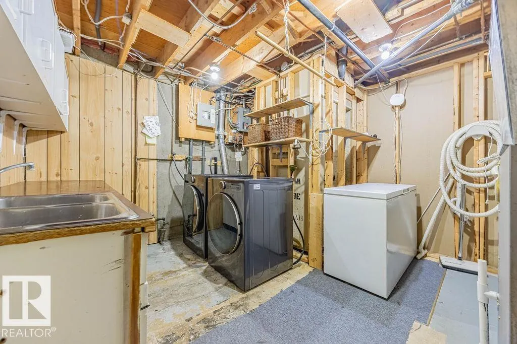 1031 STRATHCONA Drive