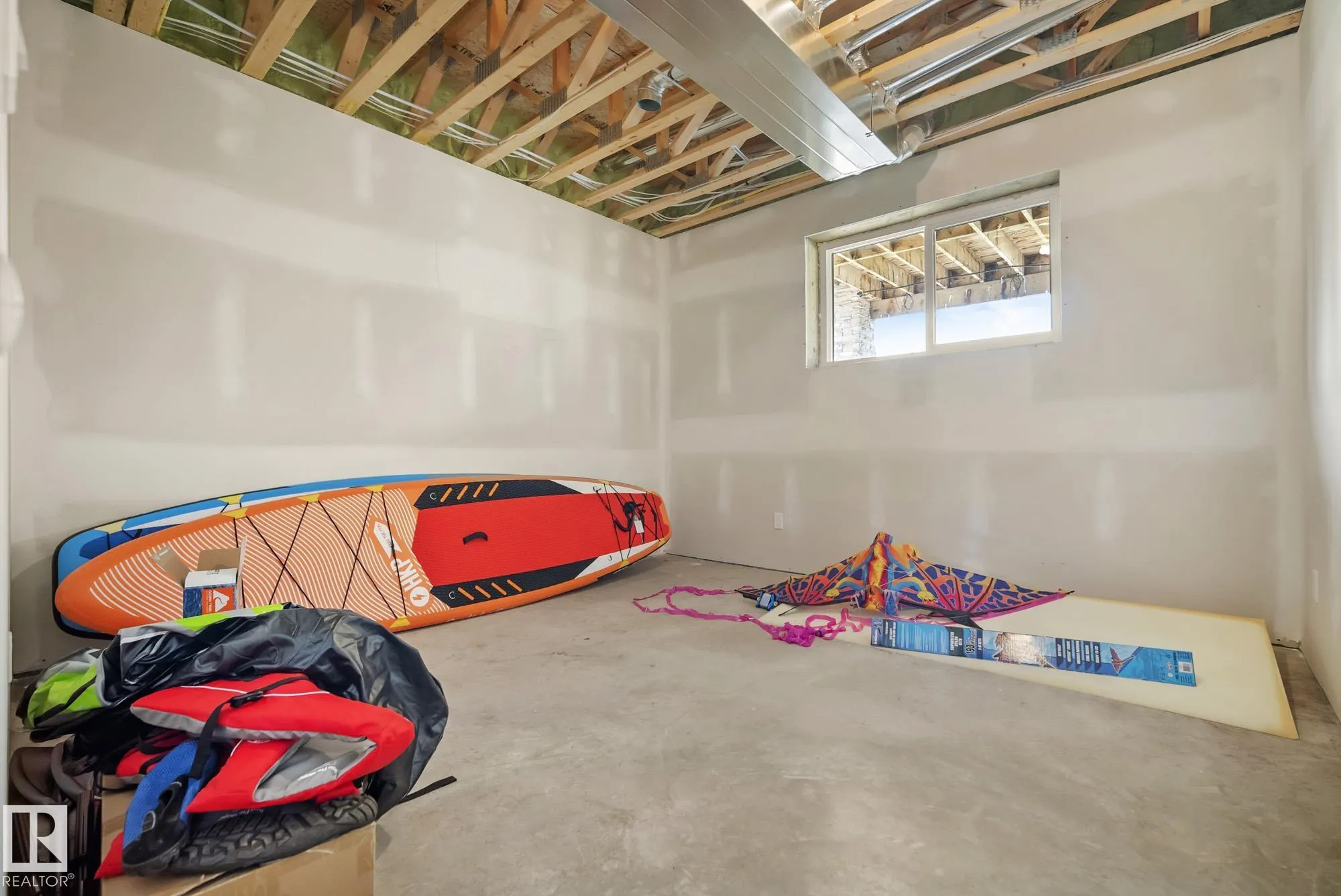 4518 LAKESHORE Road