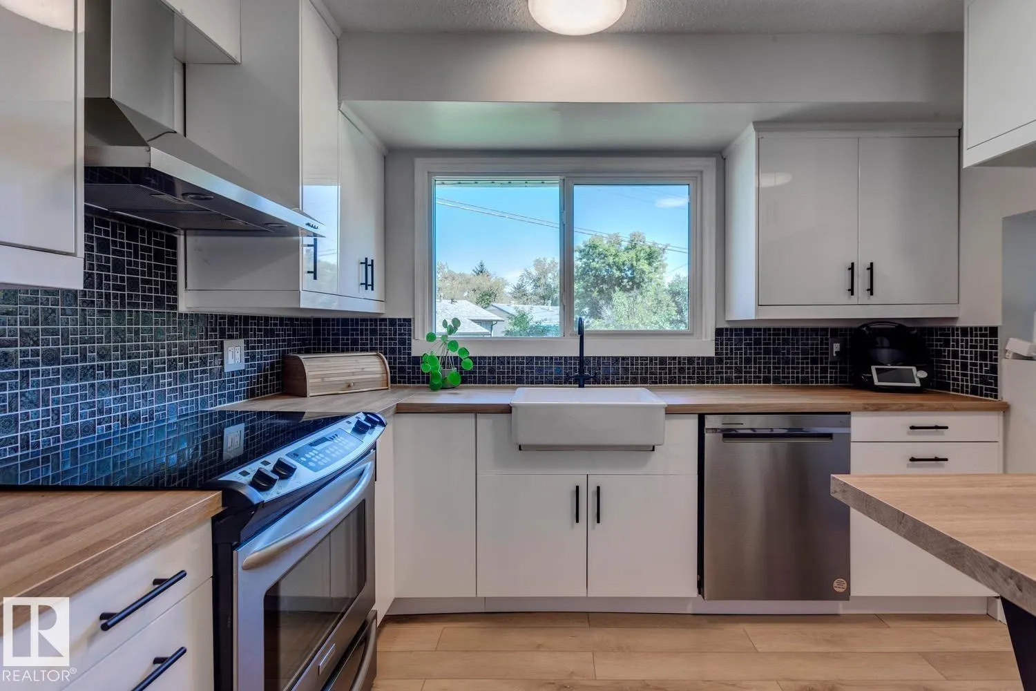 28 GREER Crescent