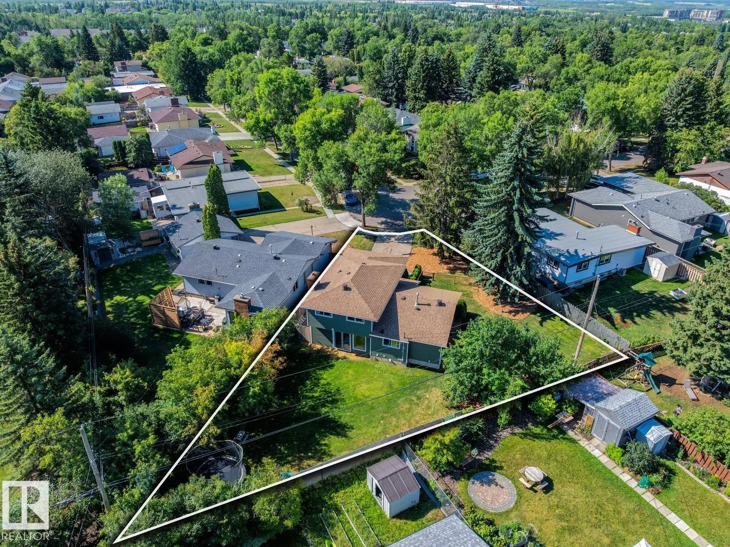 28 GREER Crescent