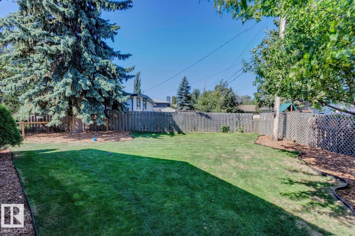 28 GREER Crescent