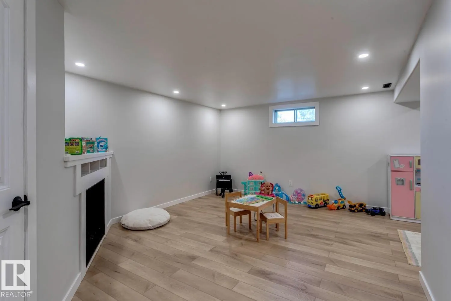 28 GREER Crescent