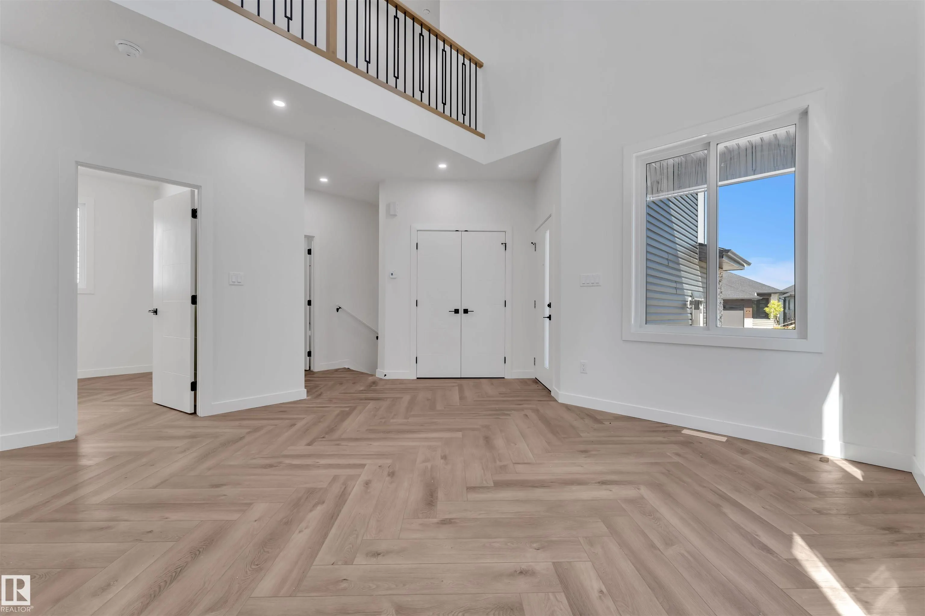121 Lilac Close
