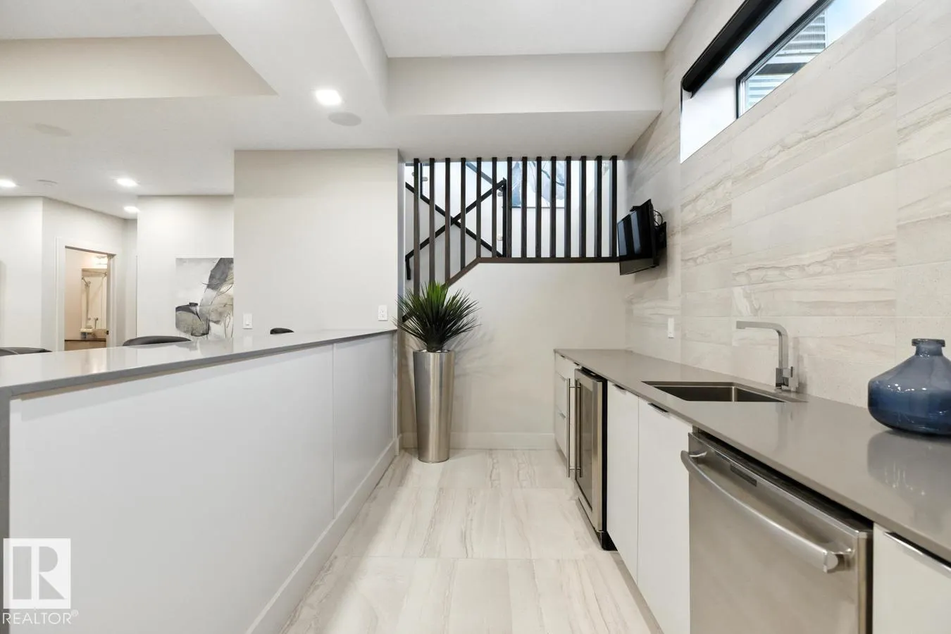 5536 CHEGWIN Point(e)