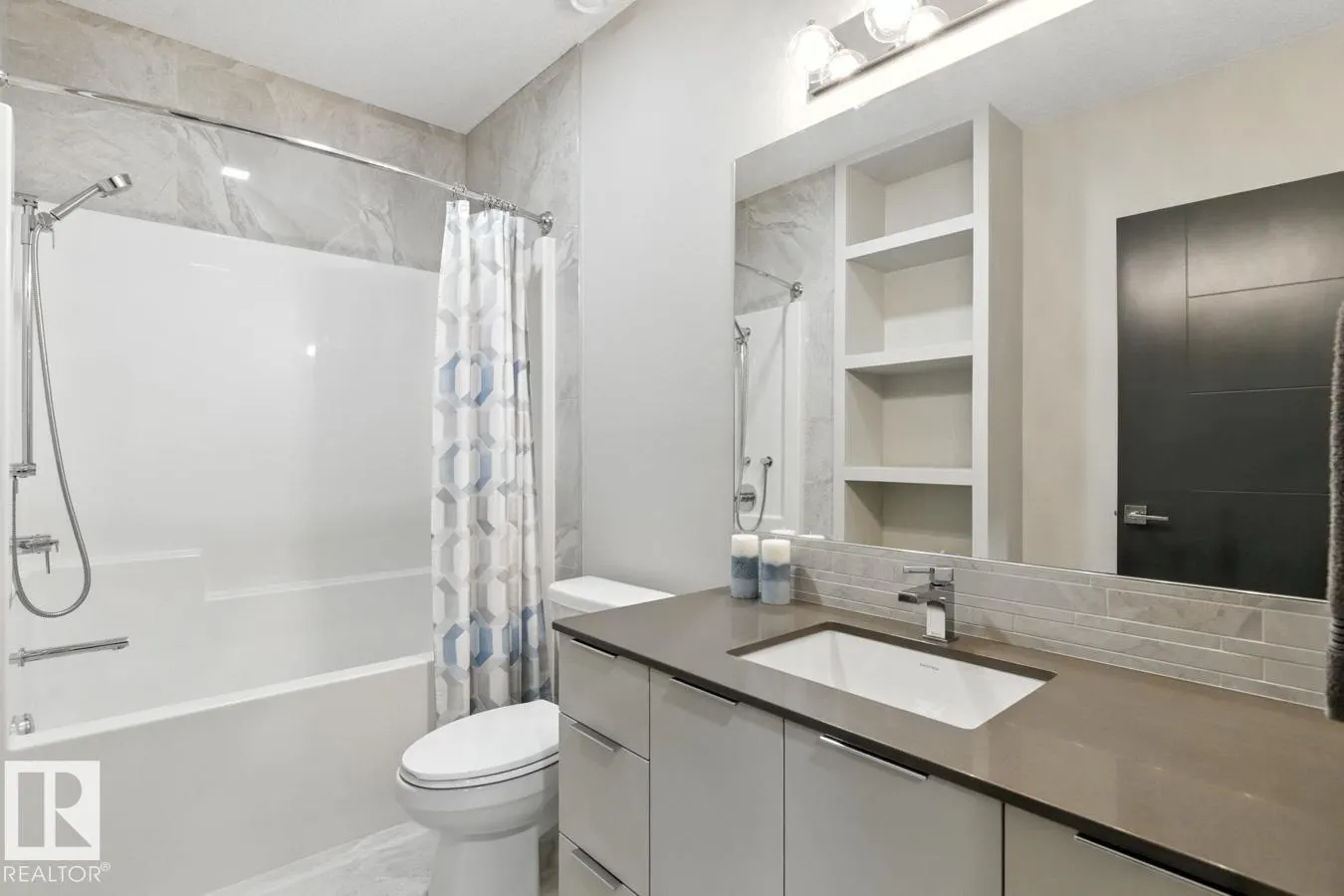 5536 CHEGWIN Point(e)