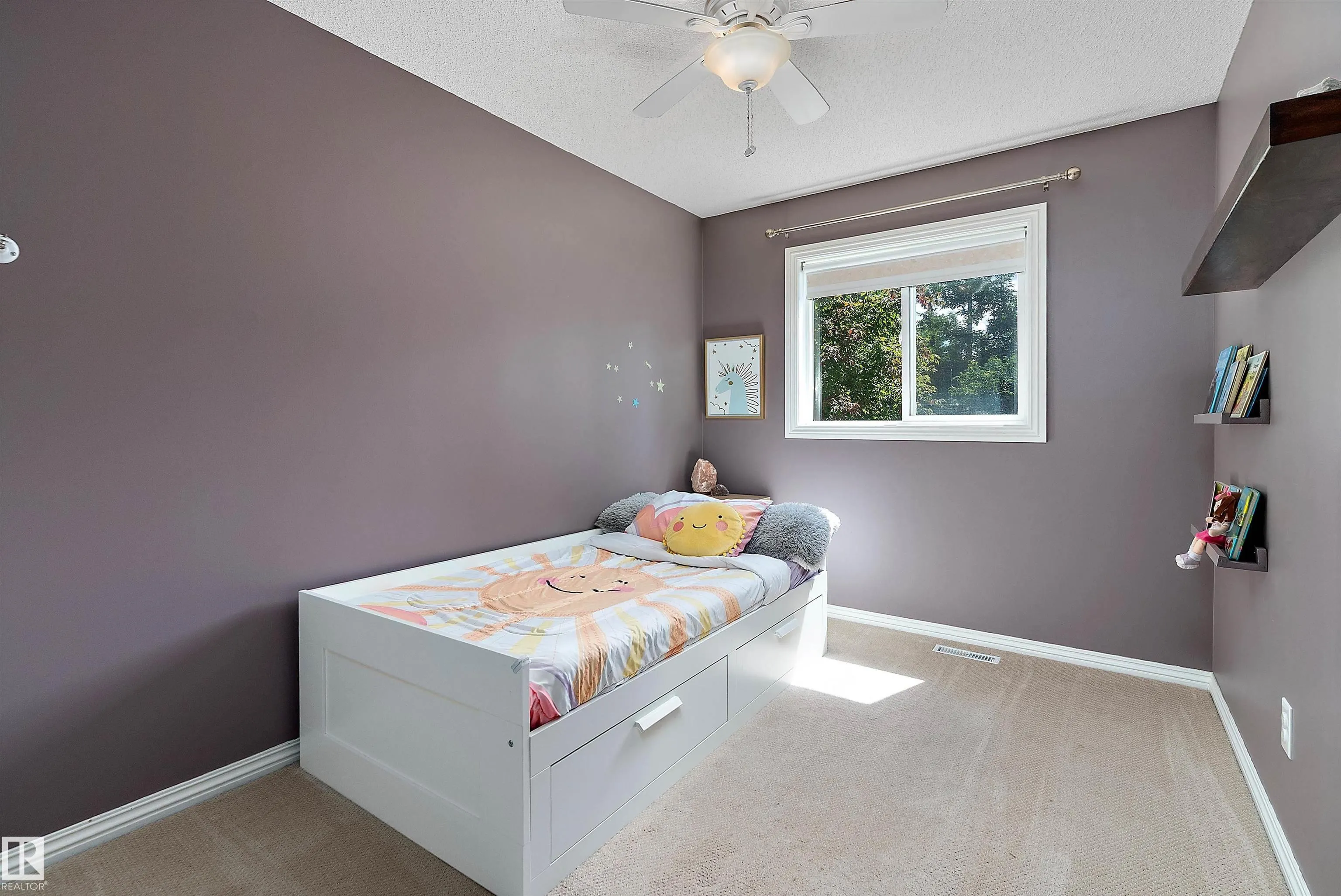 18 ORANGEWOOD Place