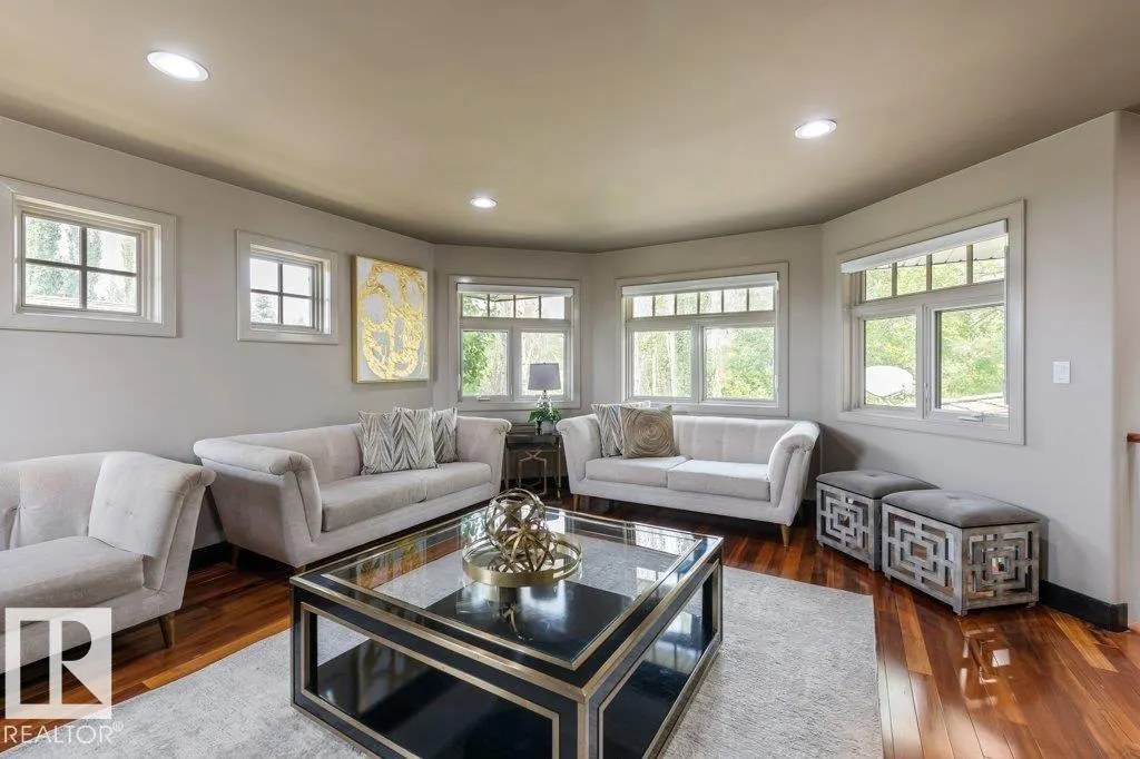 34 KINGSFORD Crescent