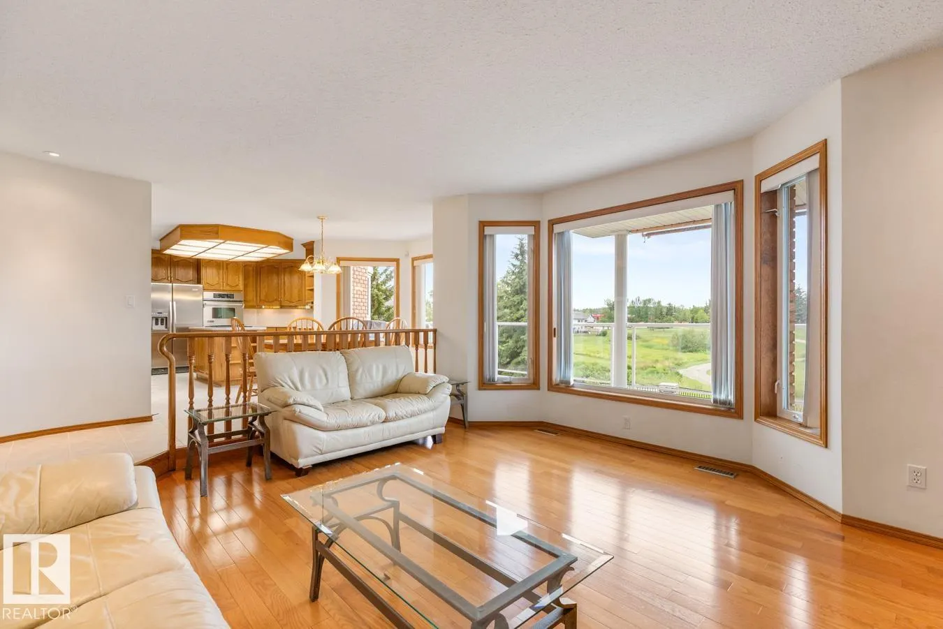 21 RIDGEBAY Place