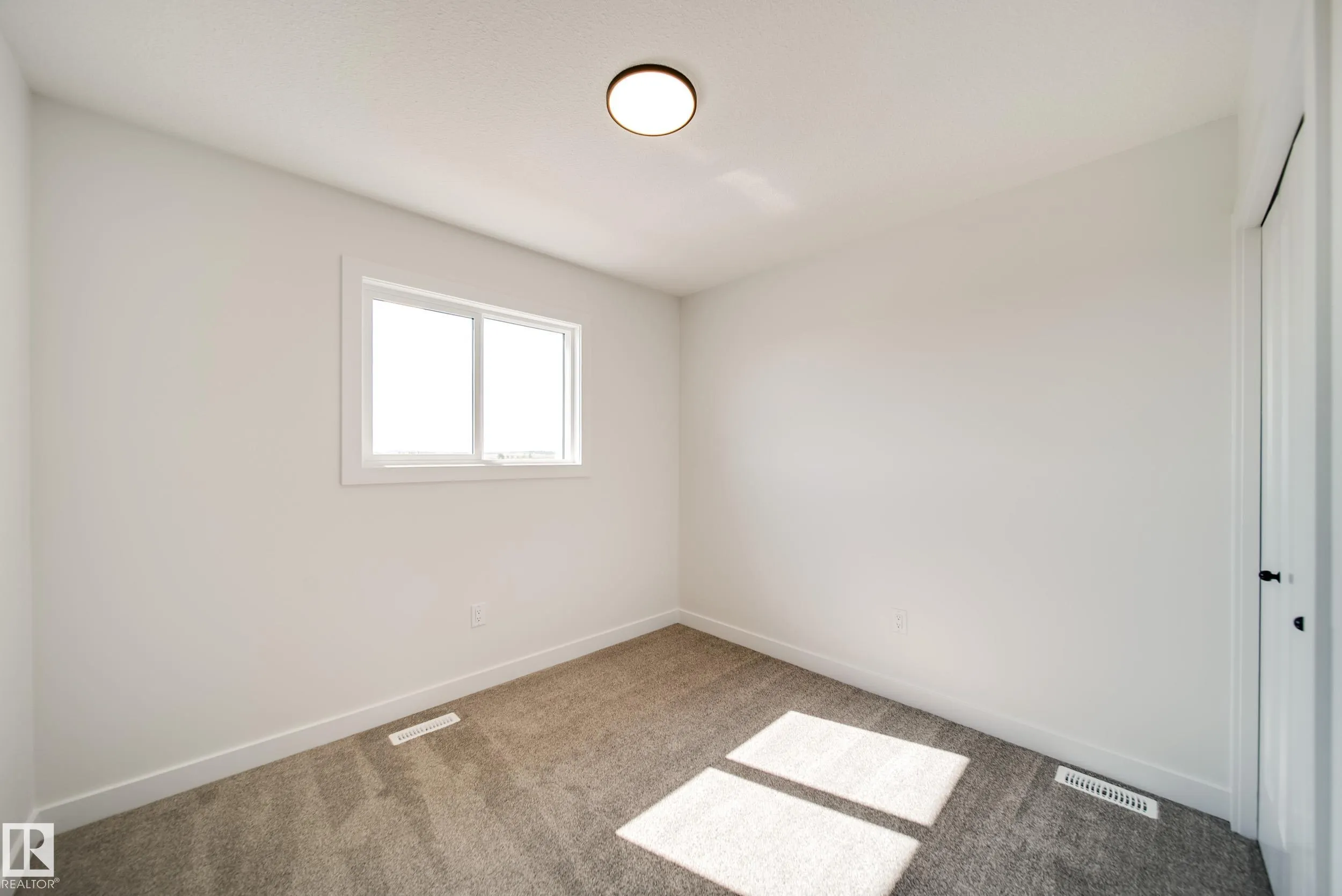 59 Sienna Boulevard