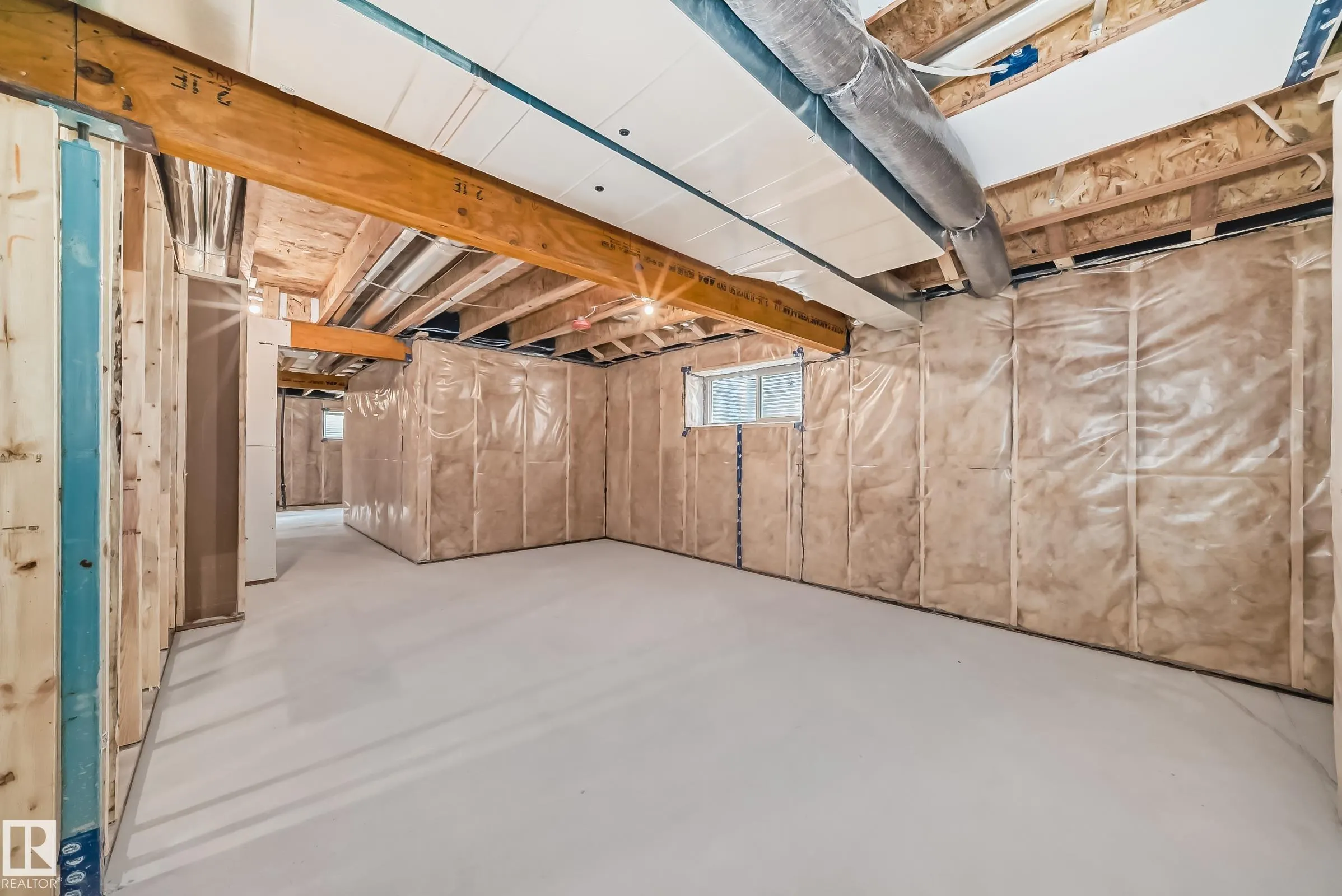 1401 AINSLIE Wynd