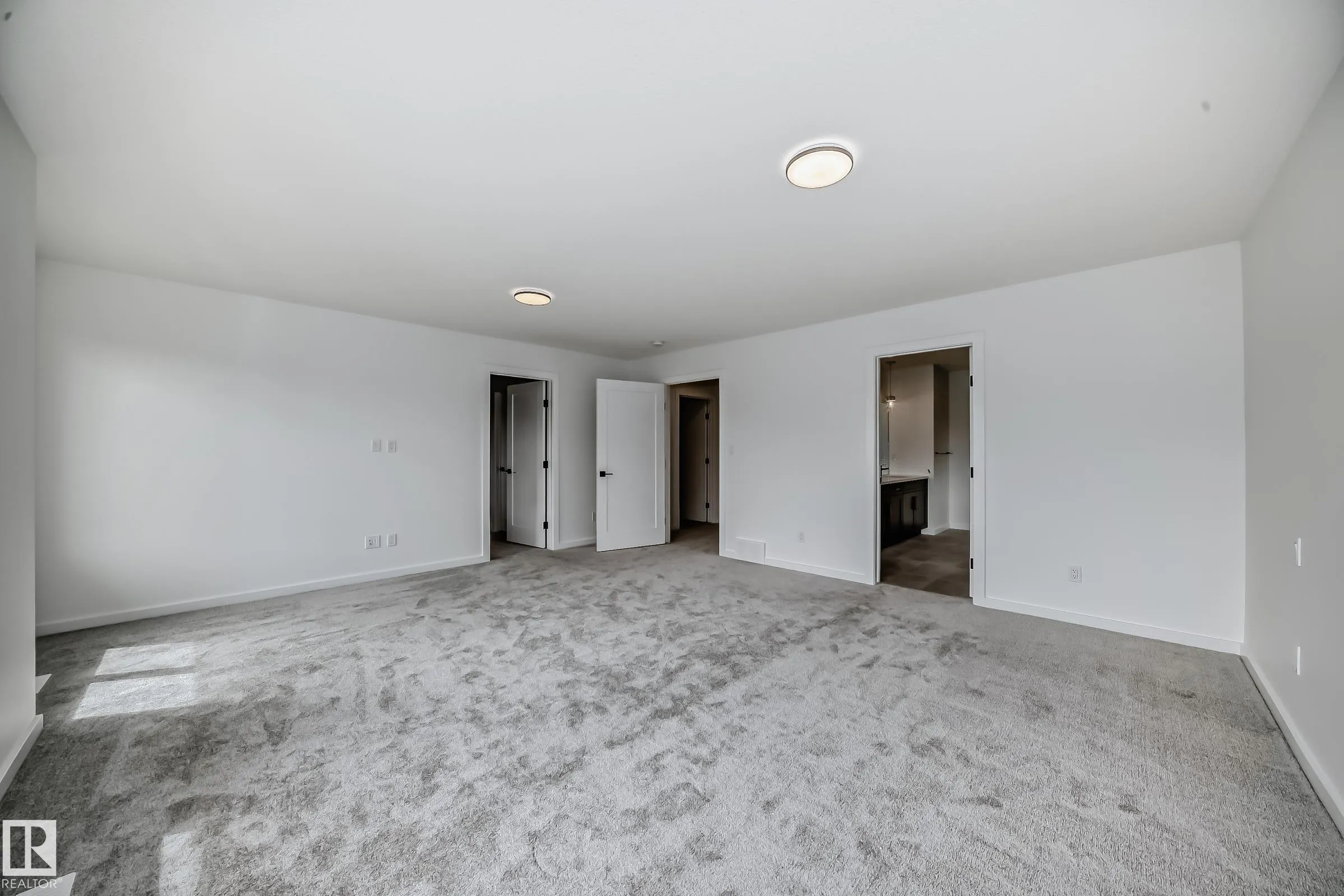 1401 AINSLIE Wynd