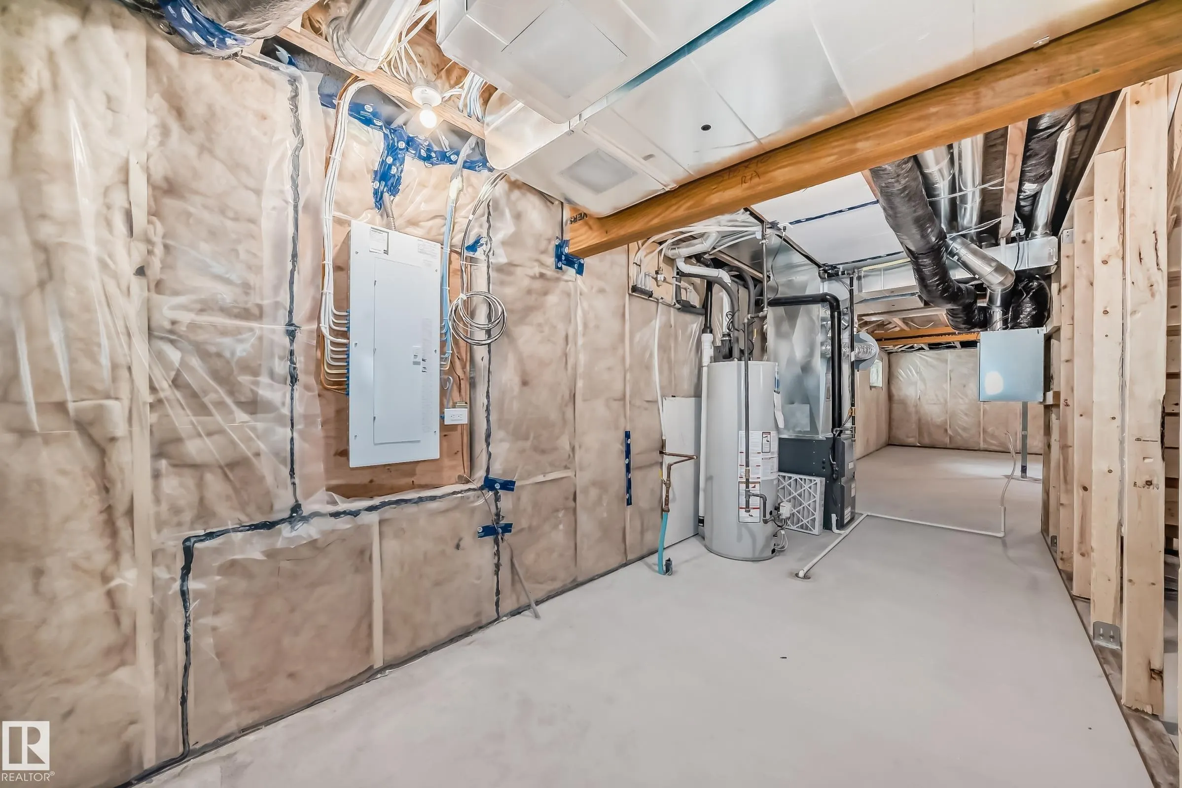 1401 AINSLIE Wynd