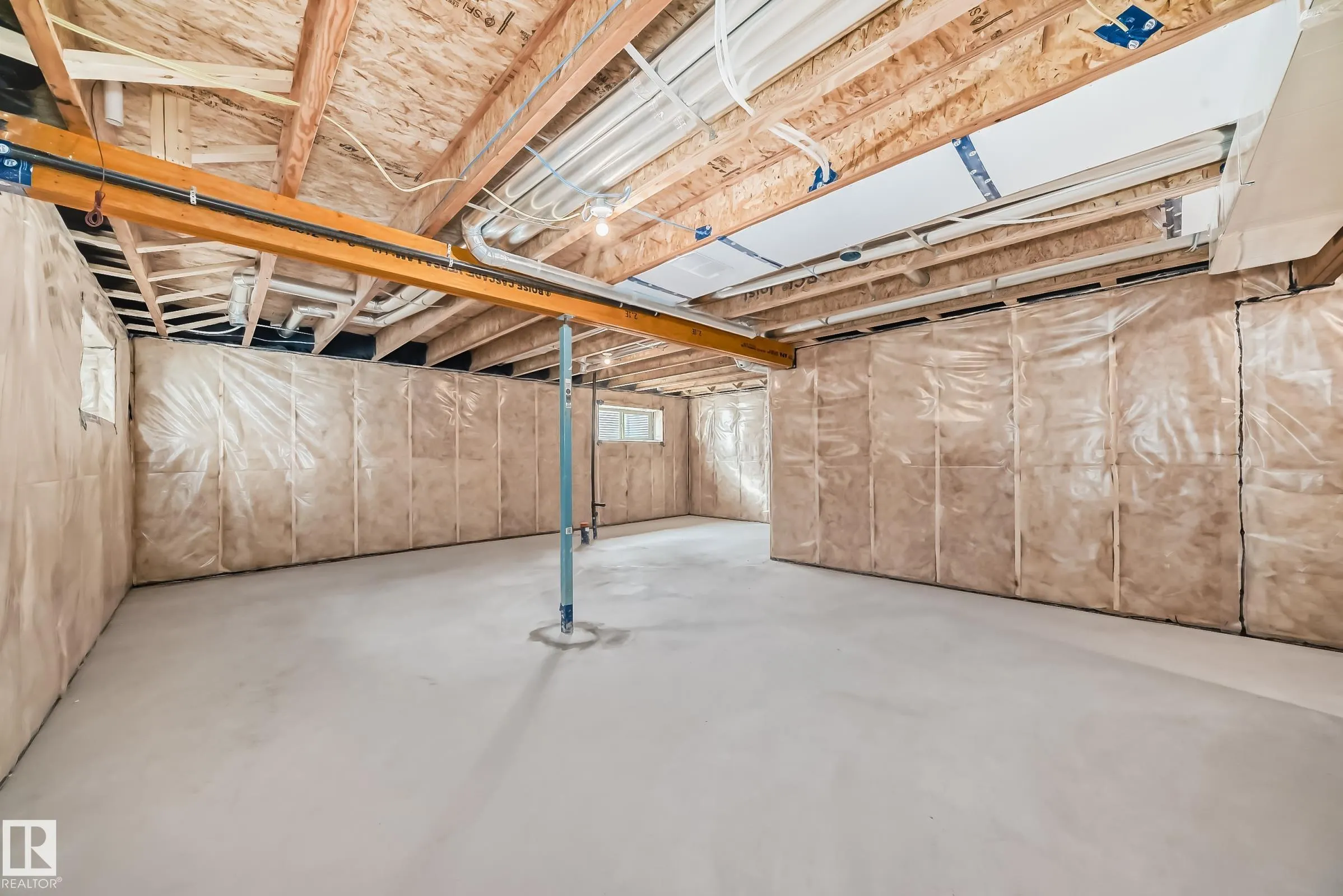 1401 AINSLIE Wynd