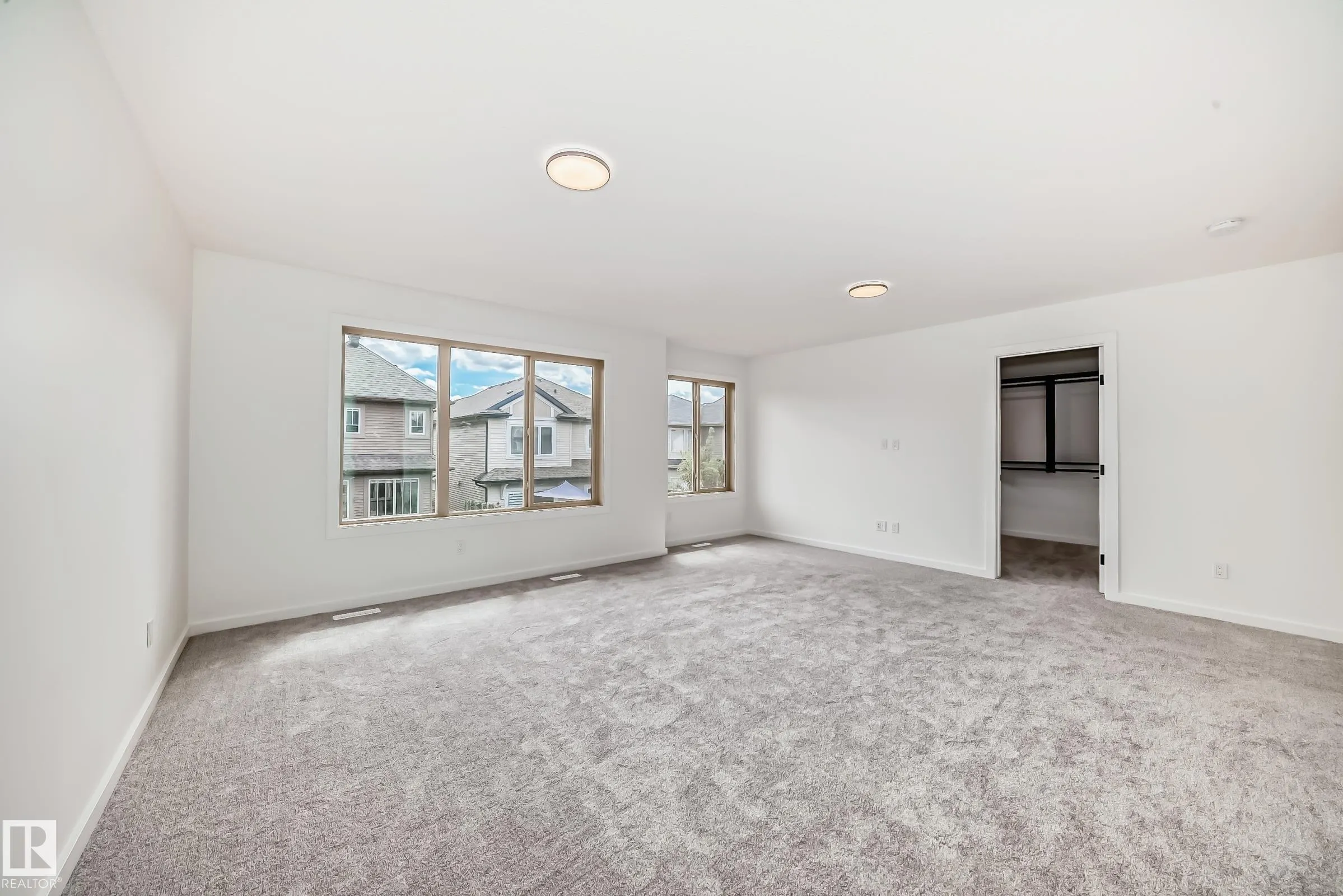 1401 AINSLIE Wynd