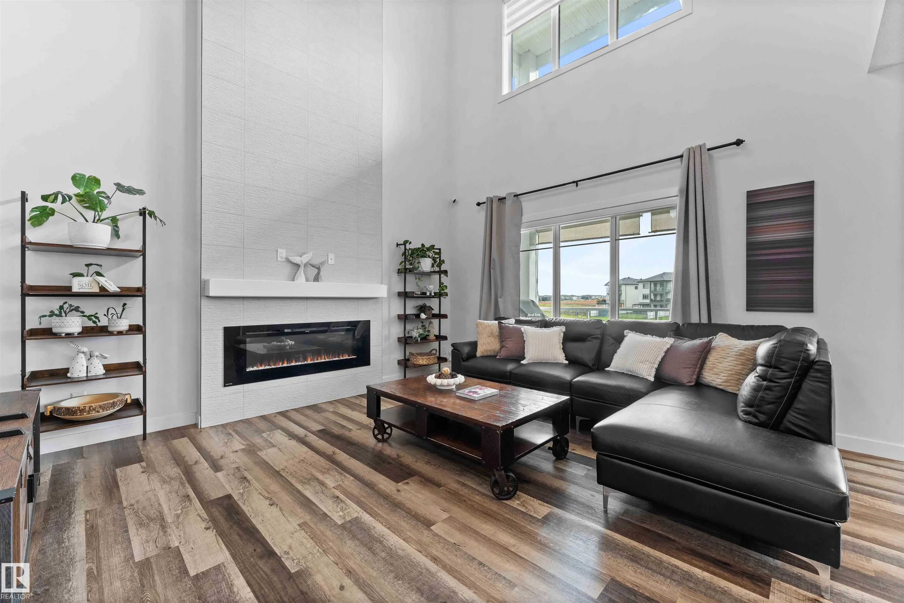57 DALQUIST Bay