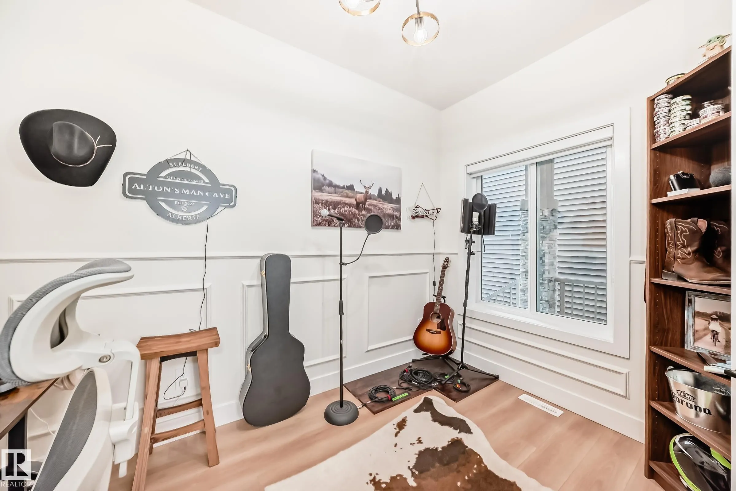 14 EDGEFIELD Way