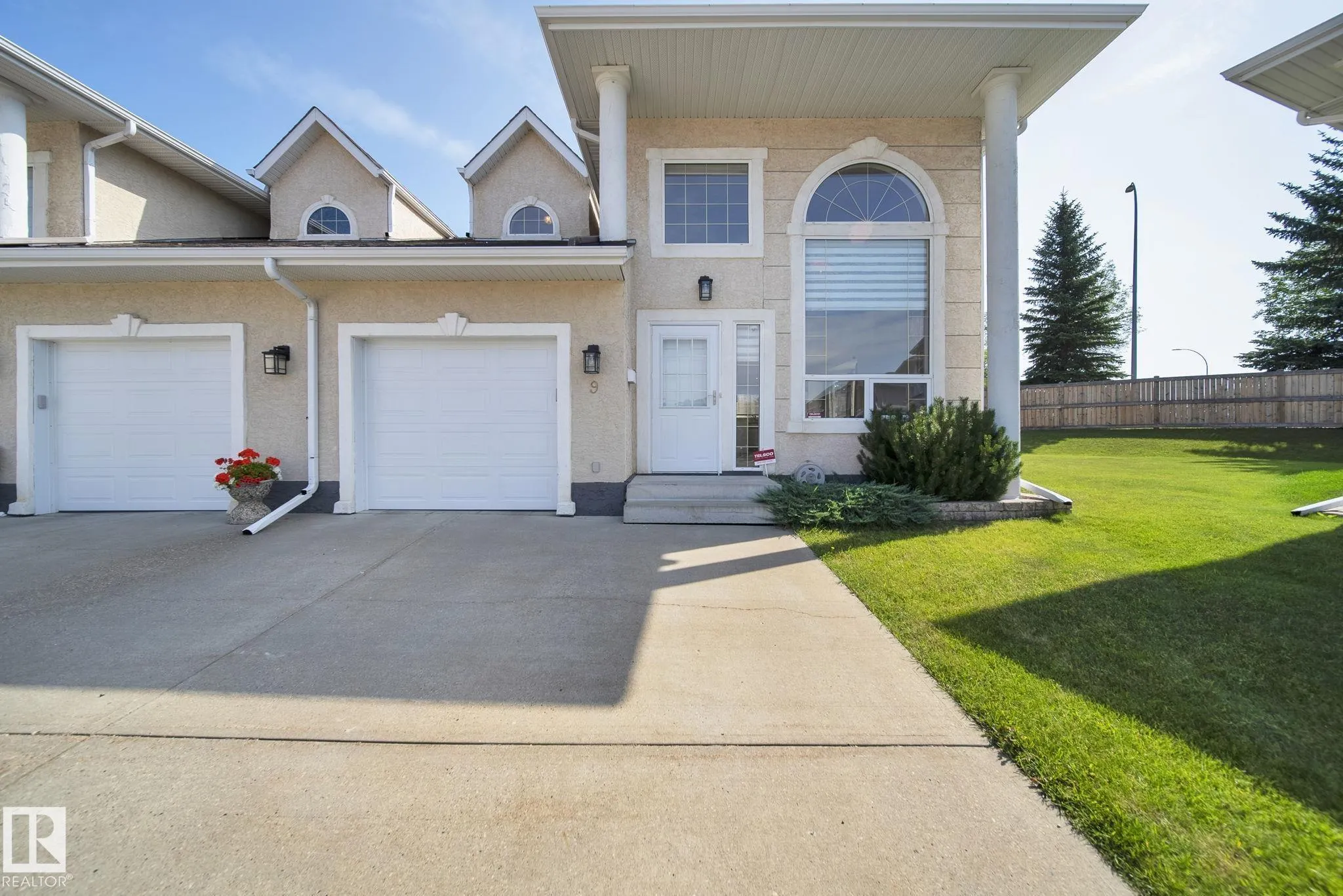 4 FRASER Drive