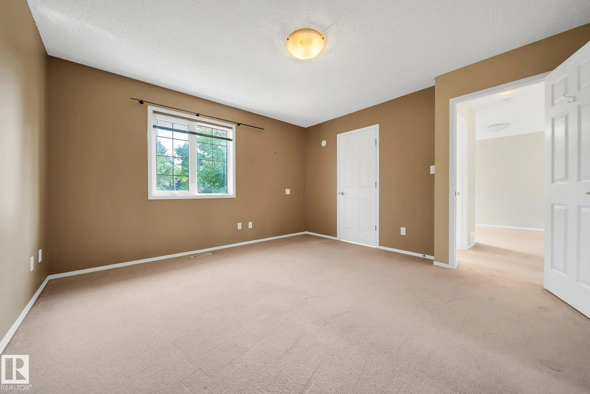 4 FRASER Drive