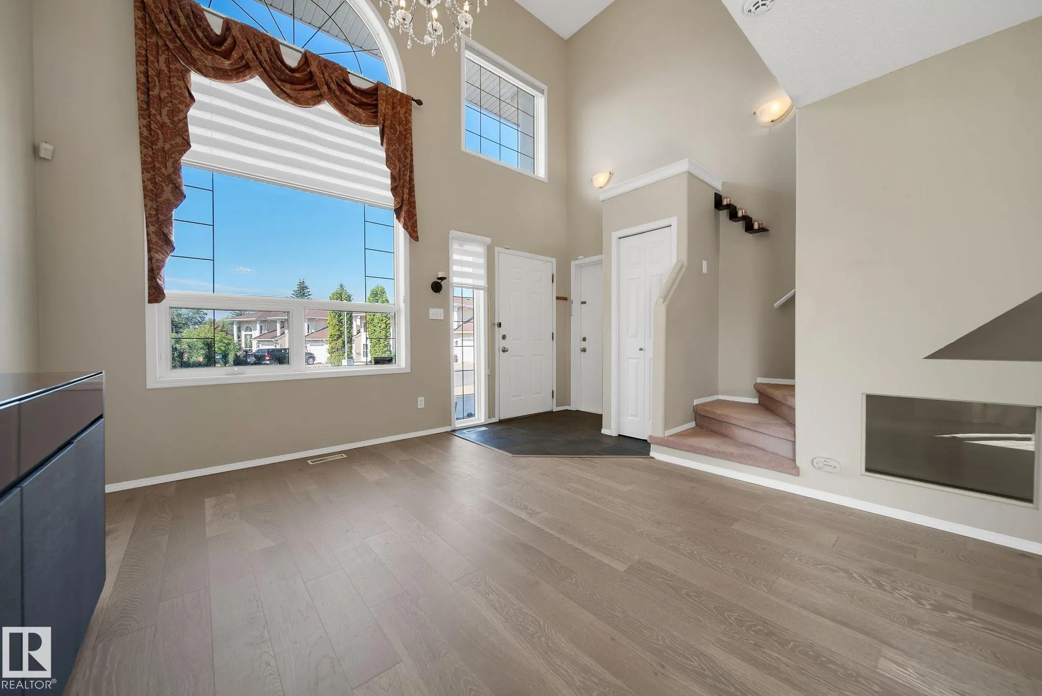 4 FRASER Drive
