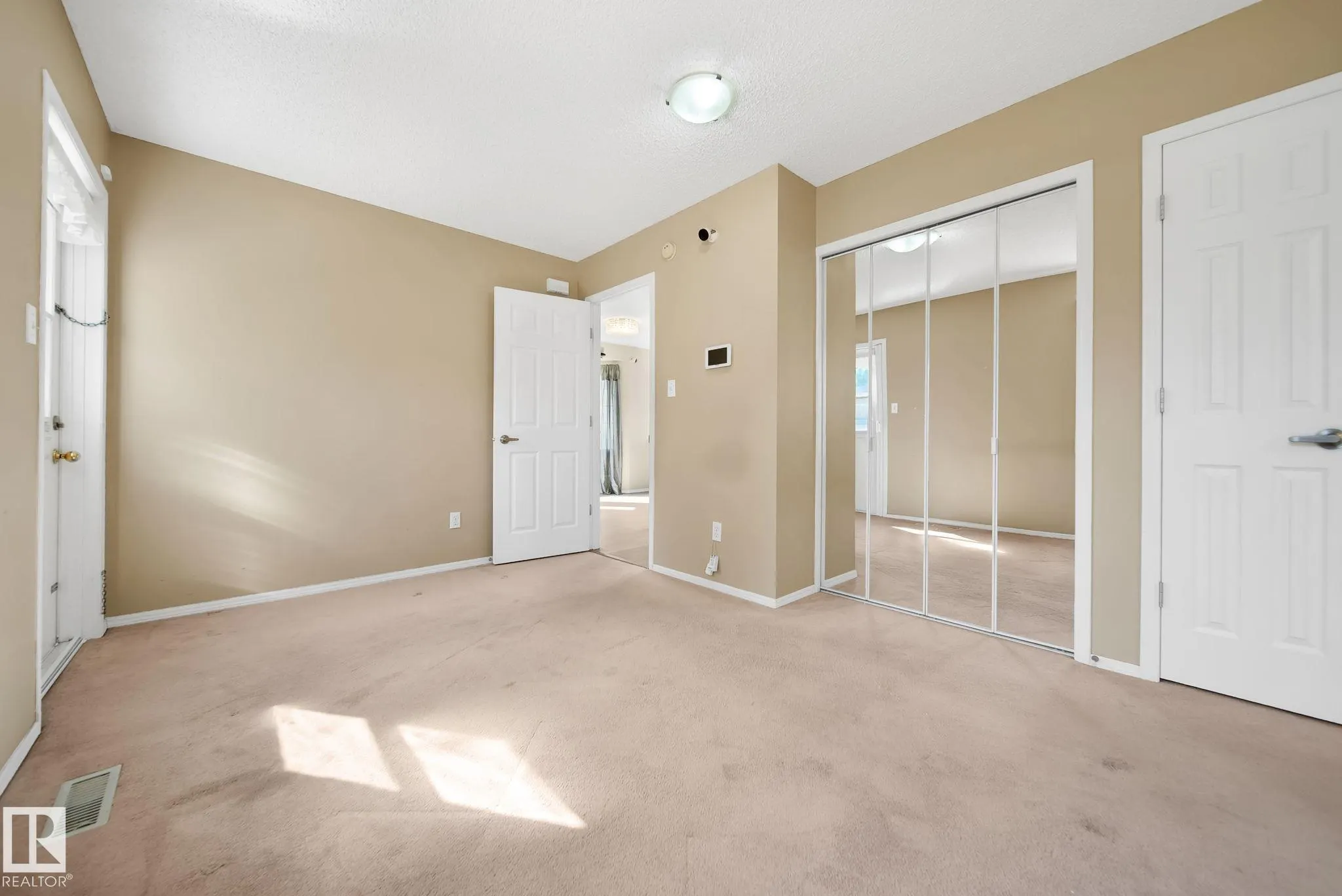 4 FRASER Drive