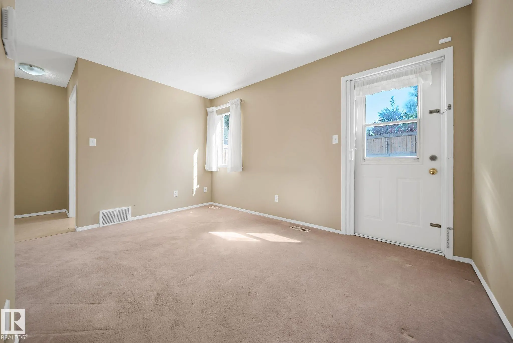 4 FRASER Drive