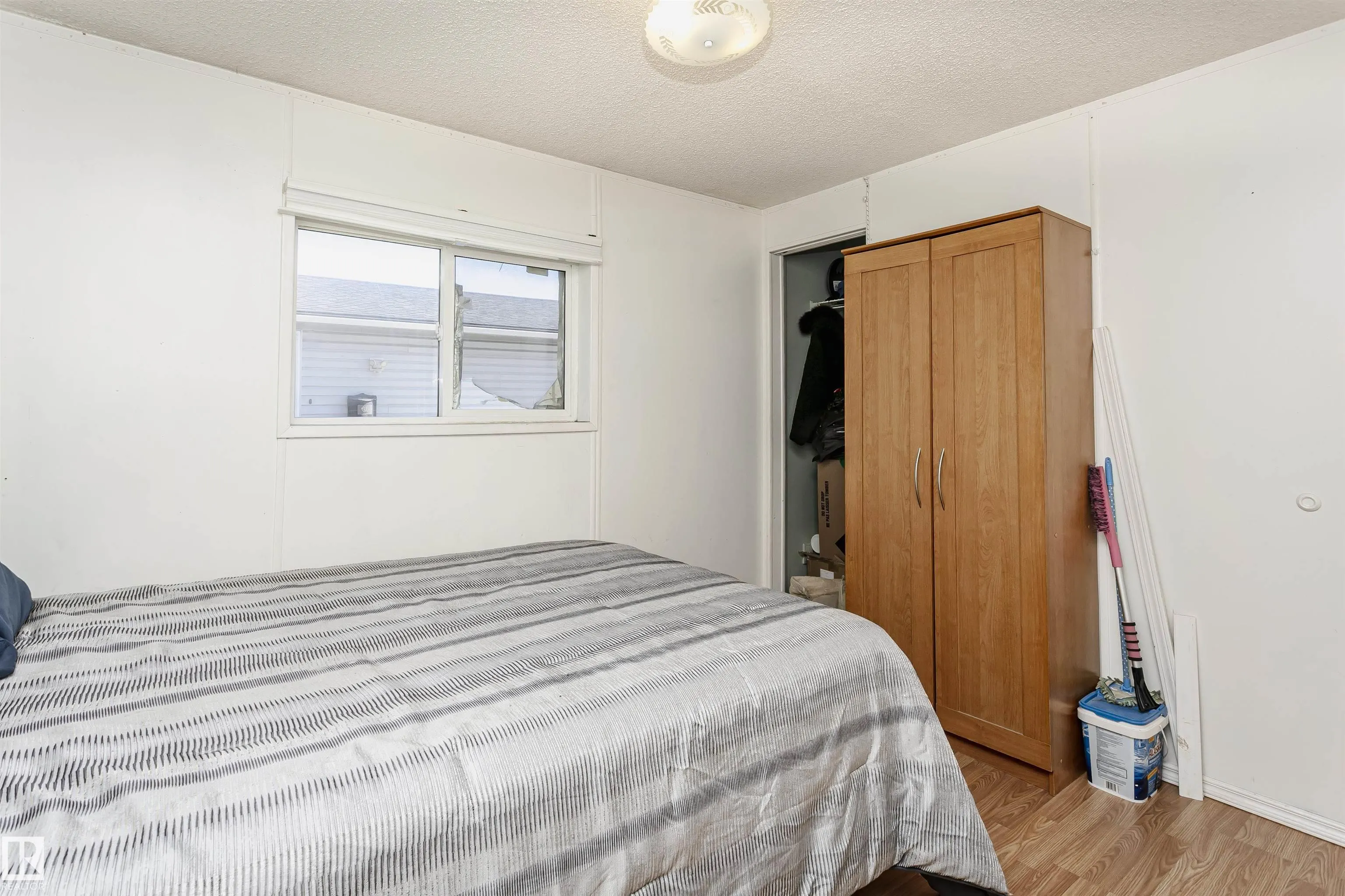 16 Willow Park Estates