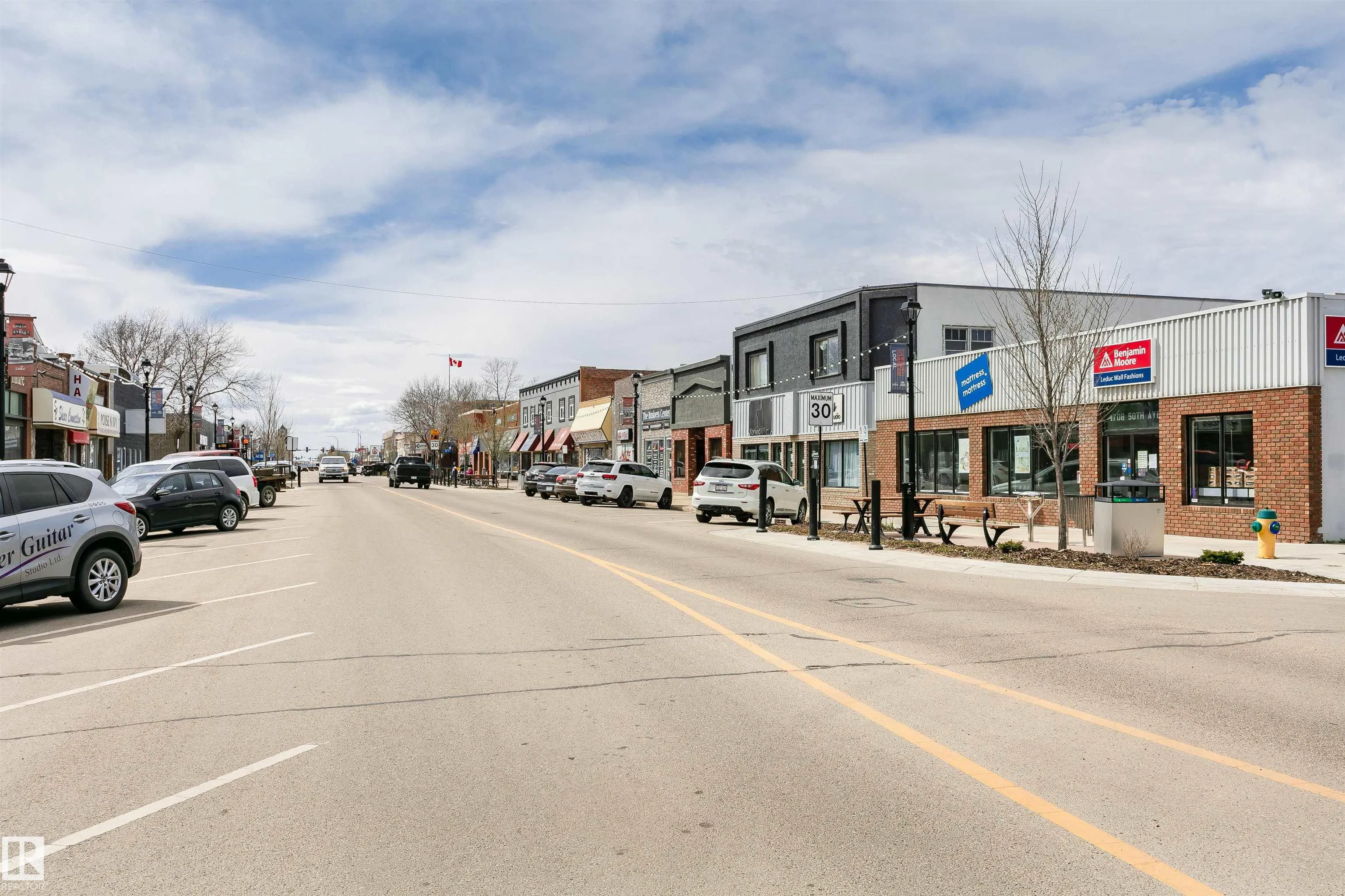 16 Willow Park Estates