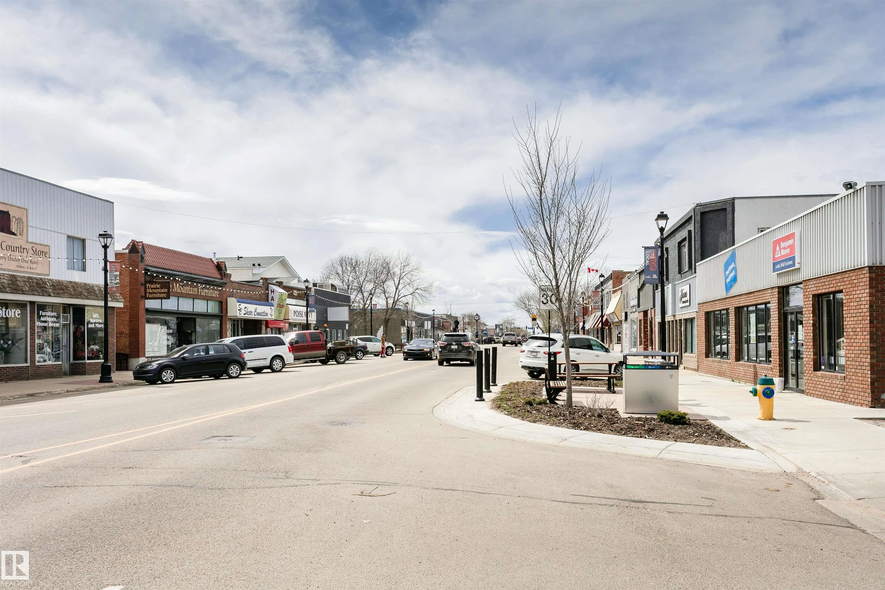 16 Willow Park Estates