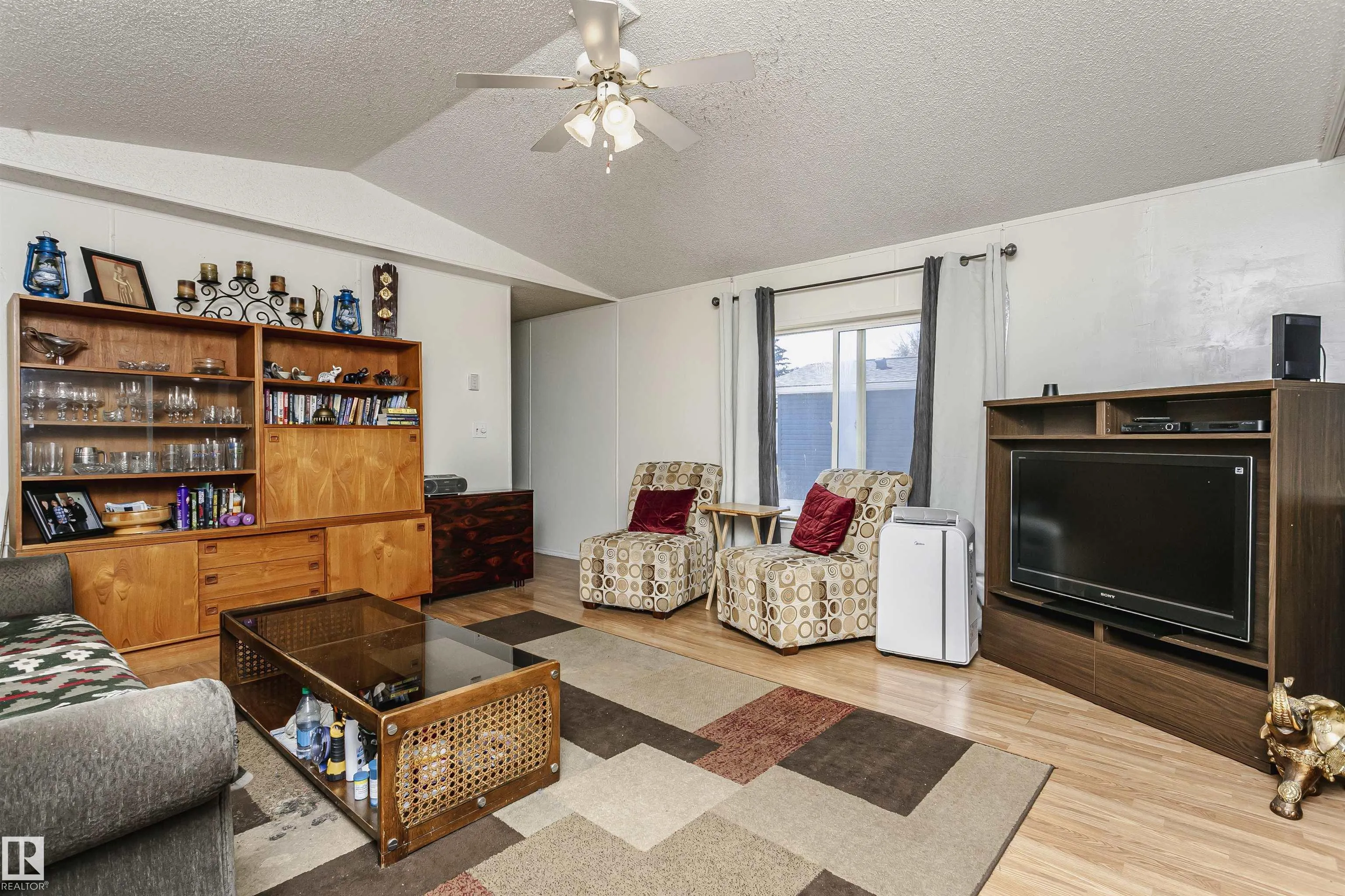 16 Willow Park Estates