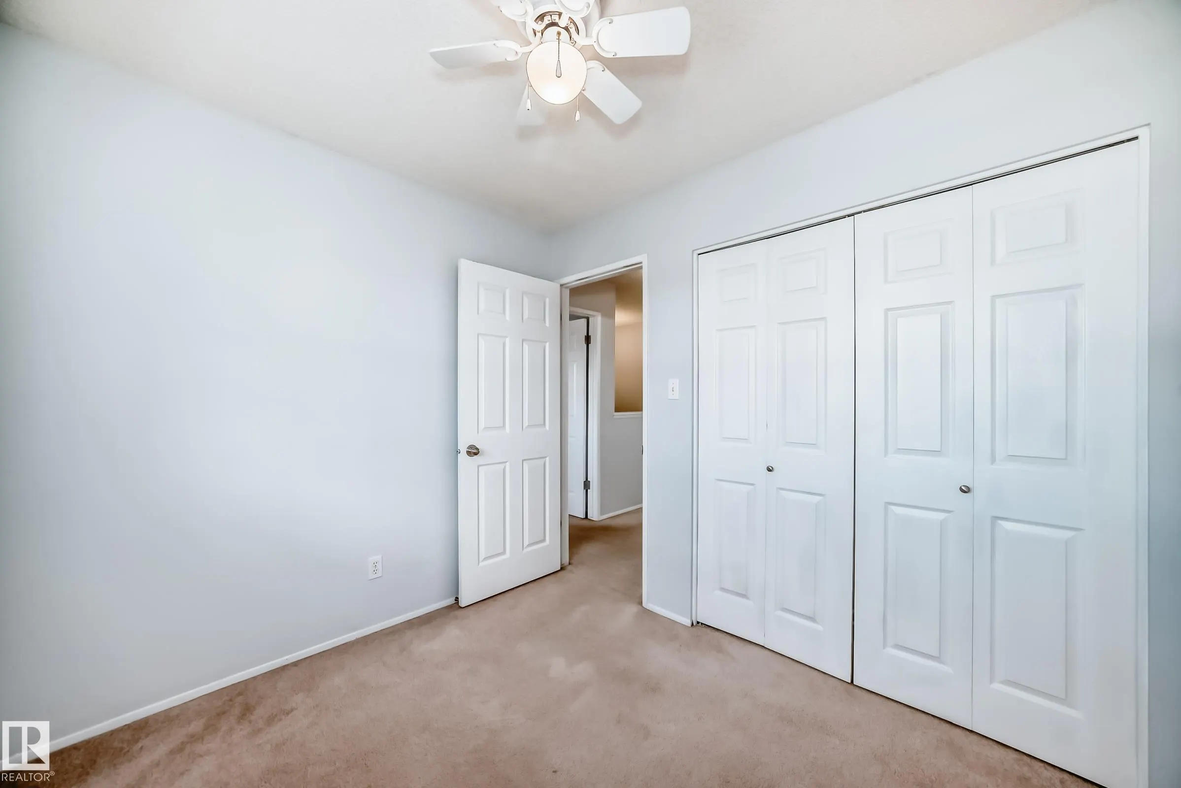16217 57 ST
