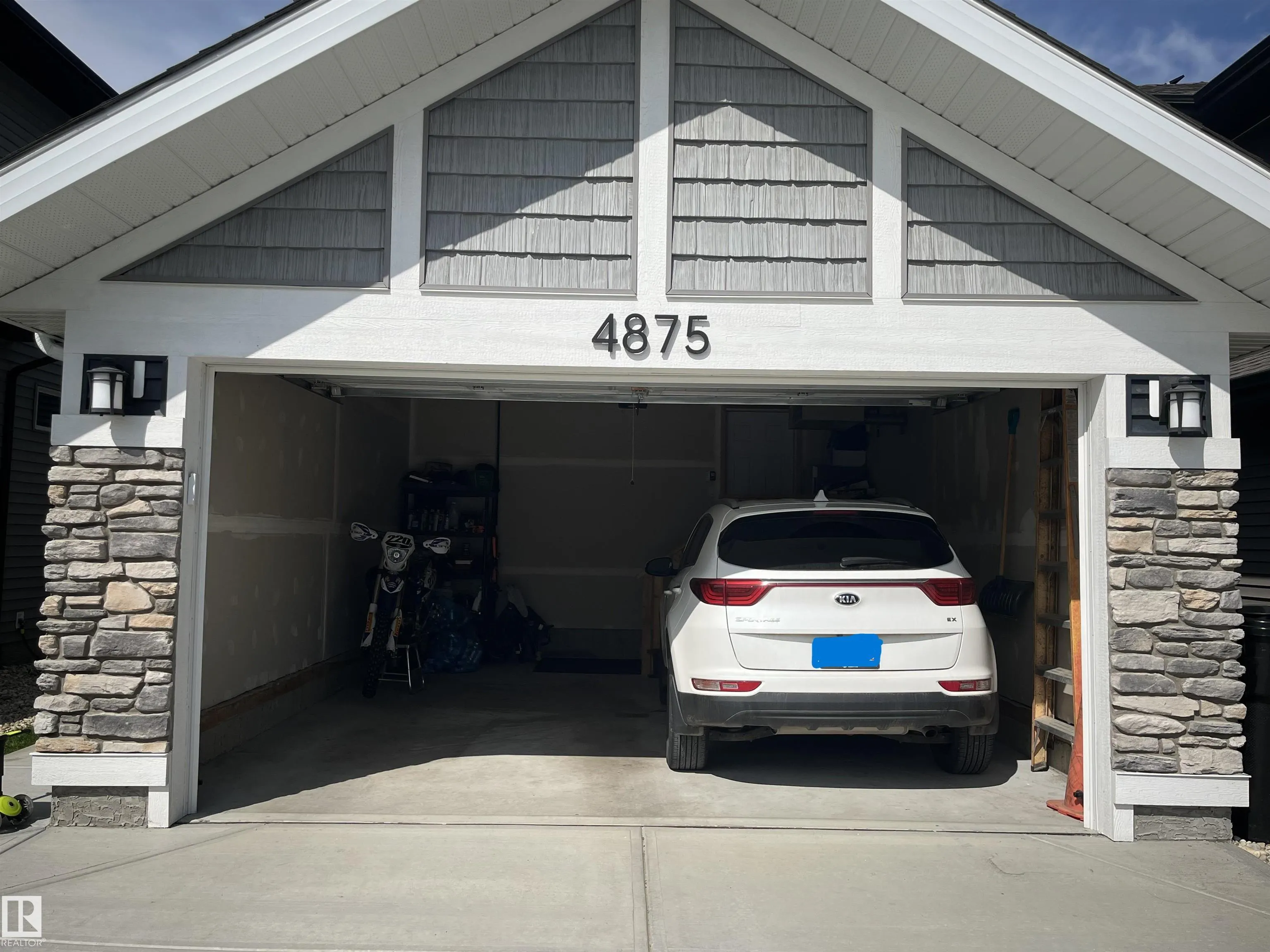 4875 KINNEY Road