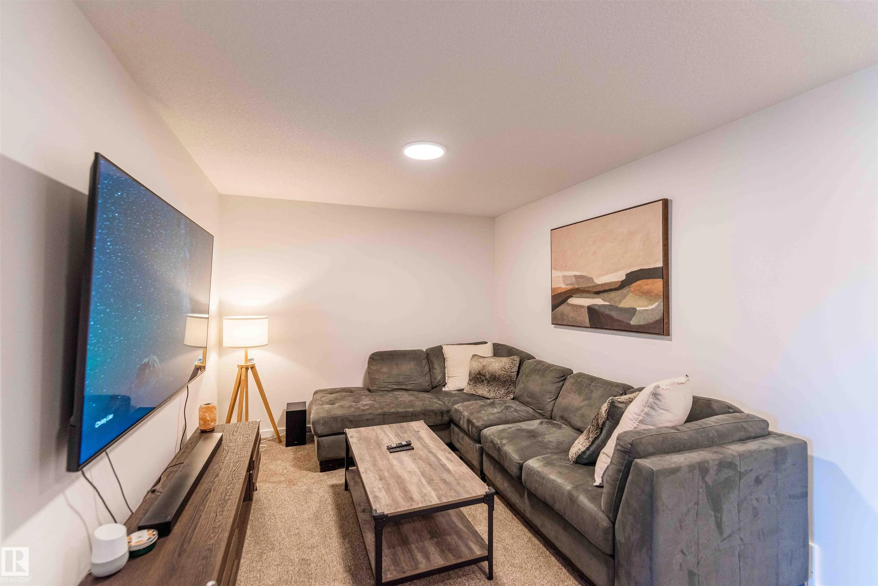 4875 KINNEY Road