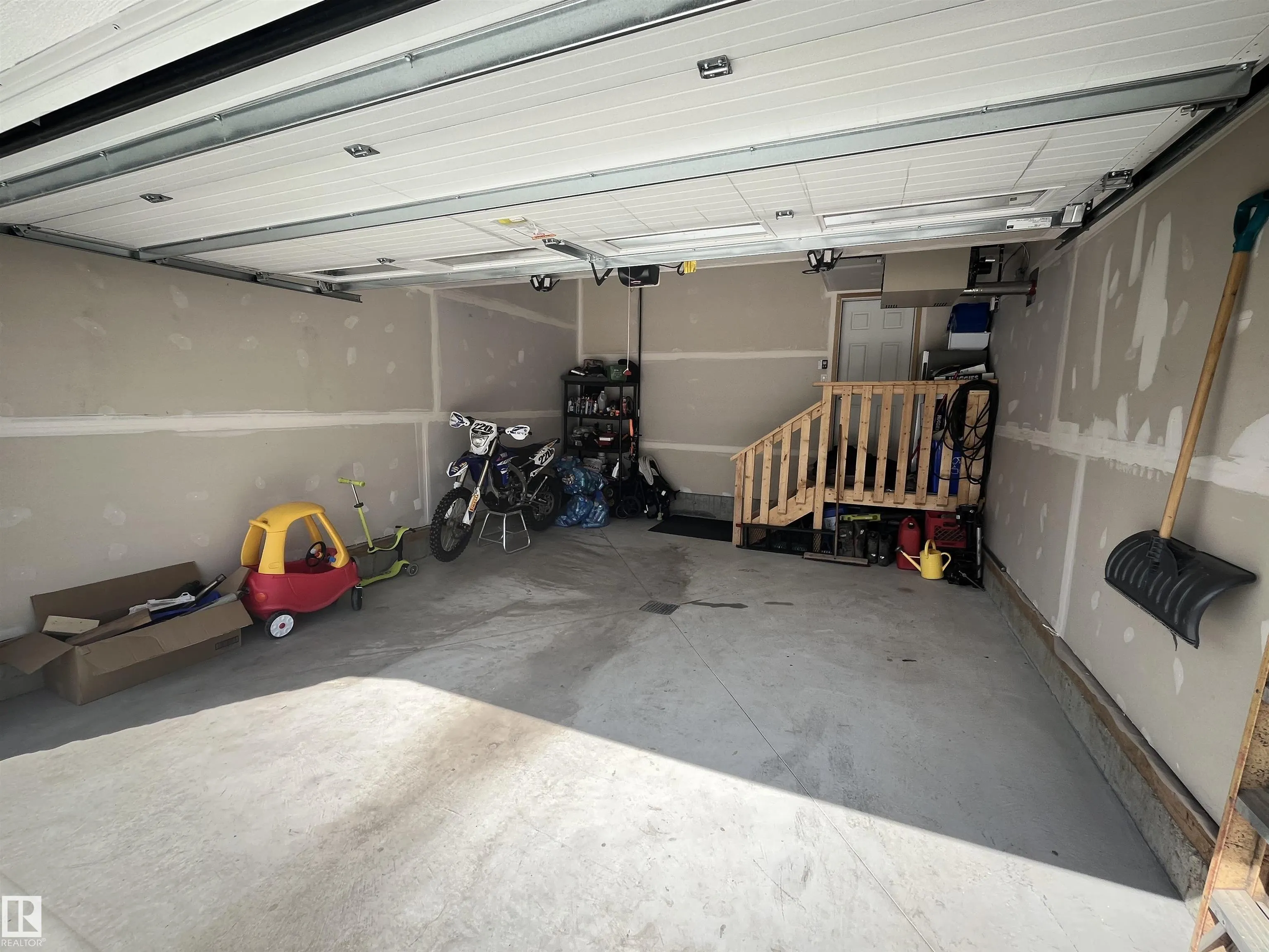 4875 KINNEY Road
