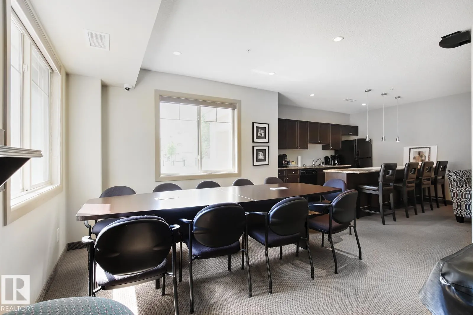 500 PALISADES Way