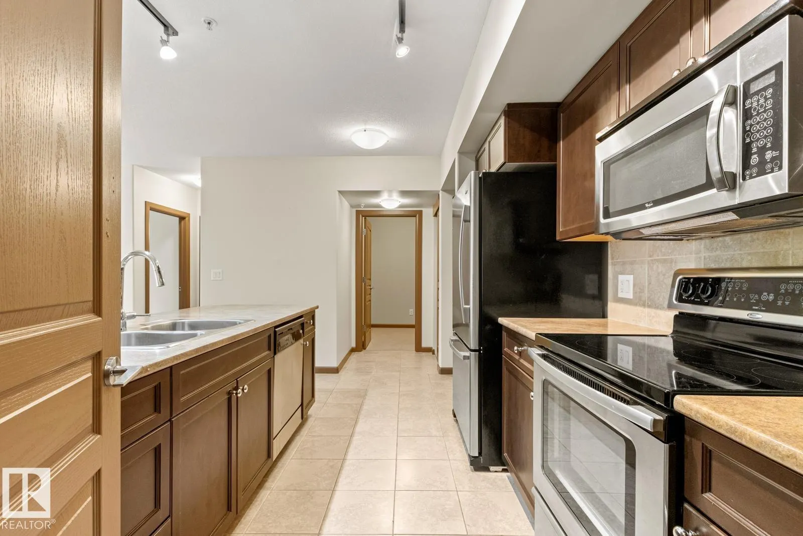 500 PALISADES Way