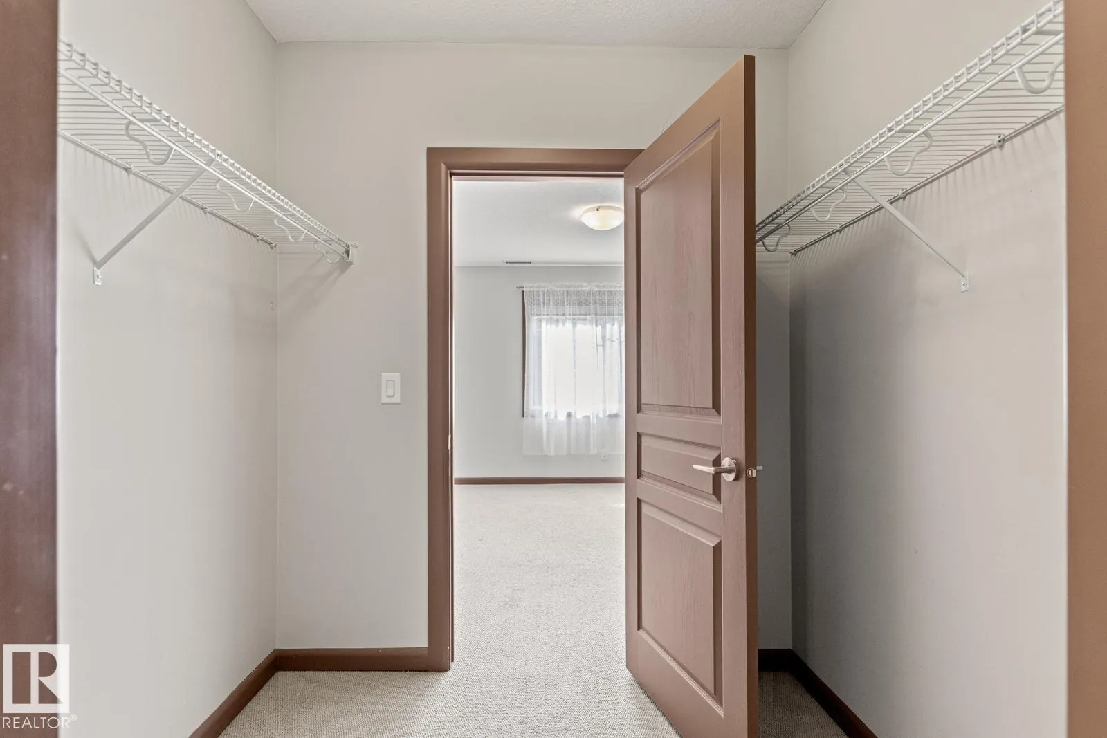 500 PALISADES Way