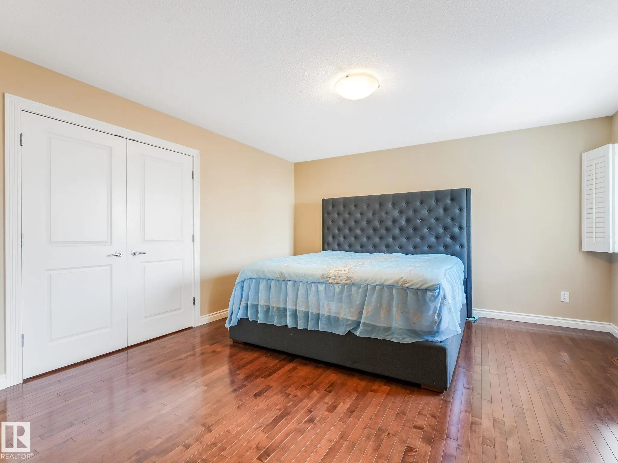 1024 HOPE Road