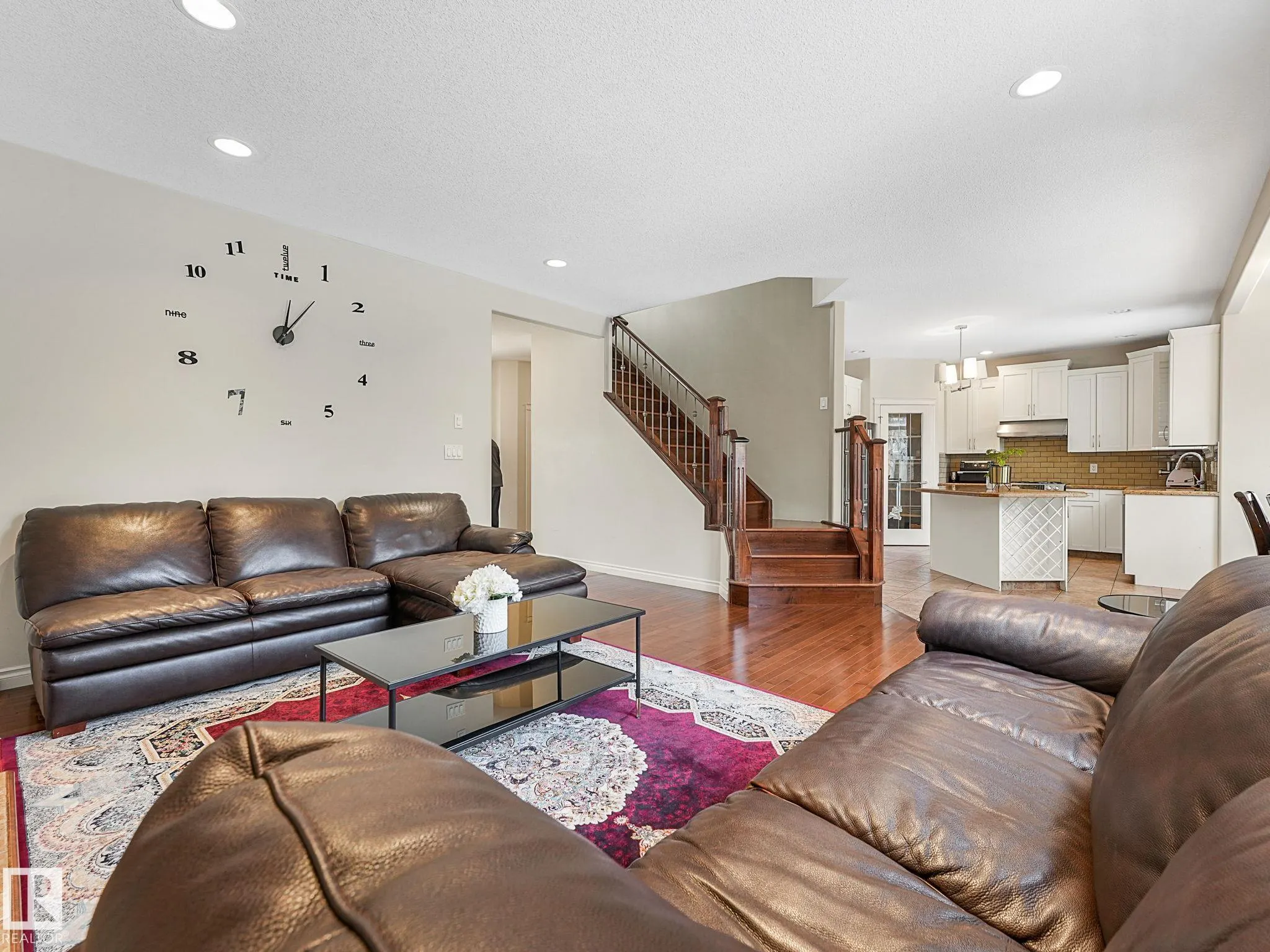1024 HOPE Road