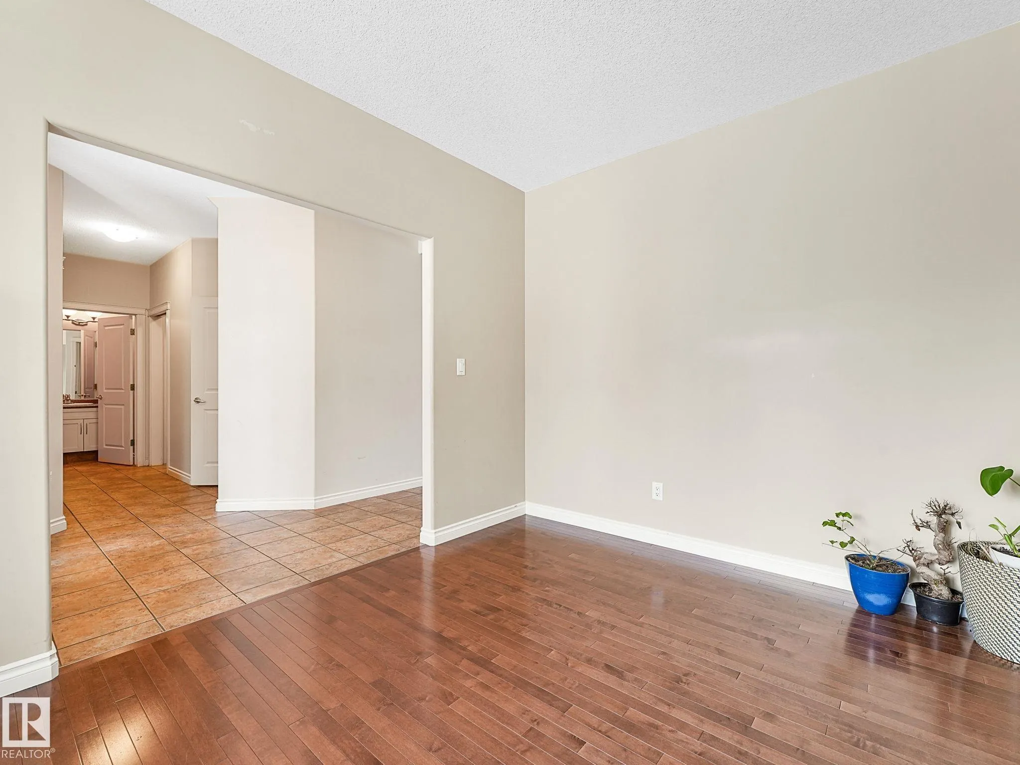 1024 HOPE Road